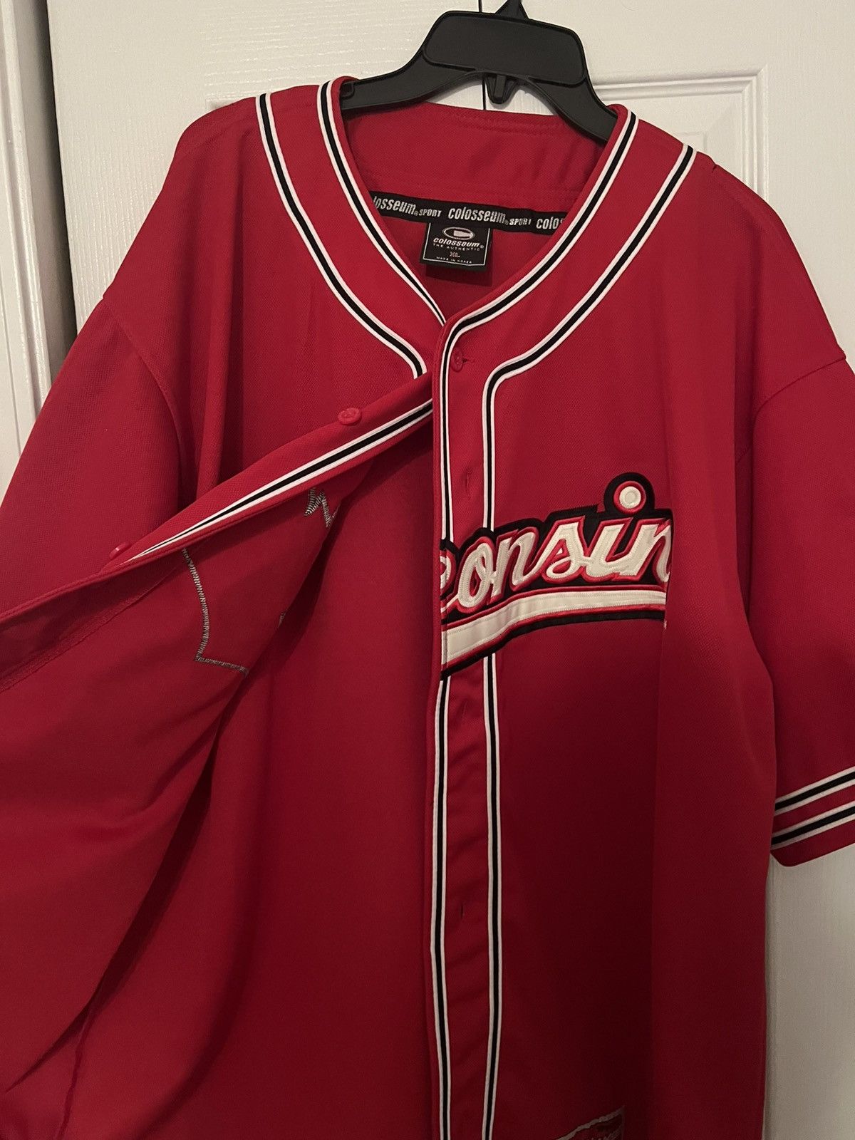 Colosseum Athletics Wisconsin Badgers Baseball jersey Size US XL / EU 56 / 4 - 7 Thumbnail