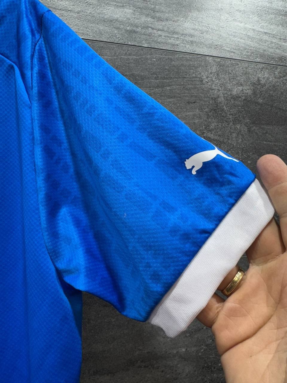 Puma Peterborough United 2022-23 Puma home Soccer Jersey football Size US L / EU 52-54 / 3 - 18 Thumbnail