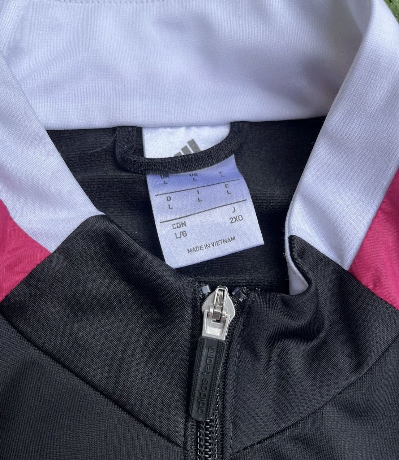 Adidas Sweat shirt real madrid Size US L / EU 52-54 / 3 - 7 Thumbnail