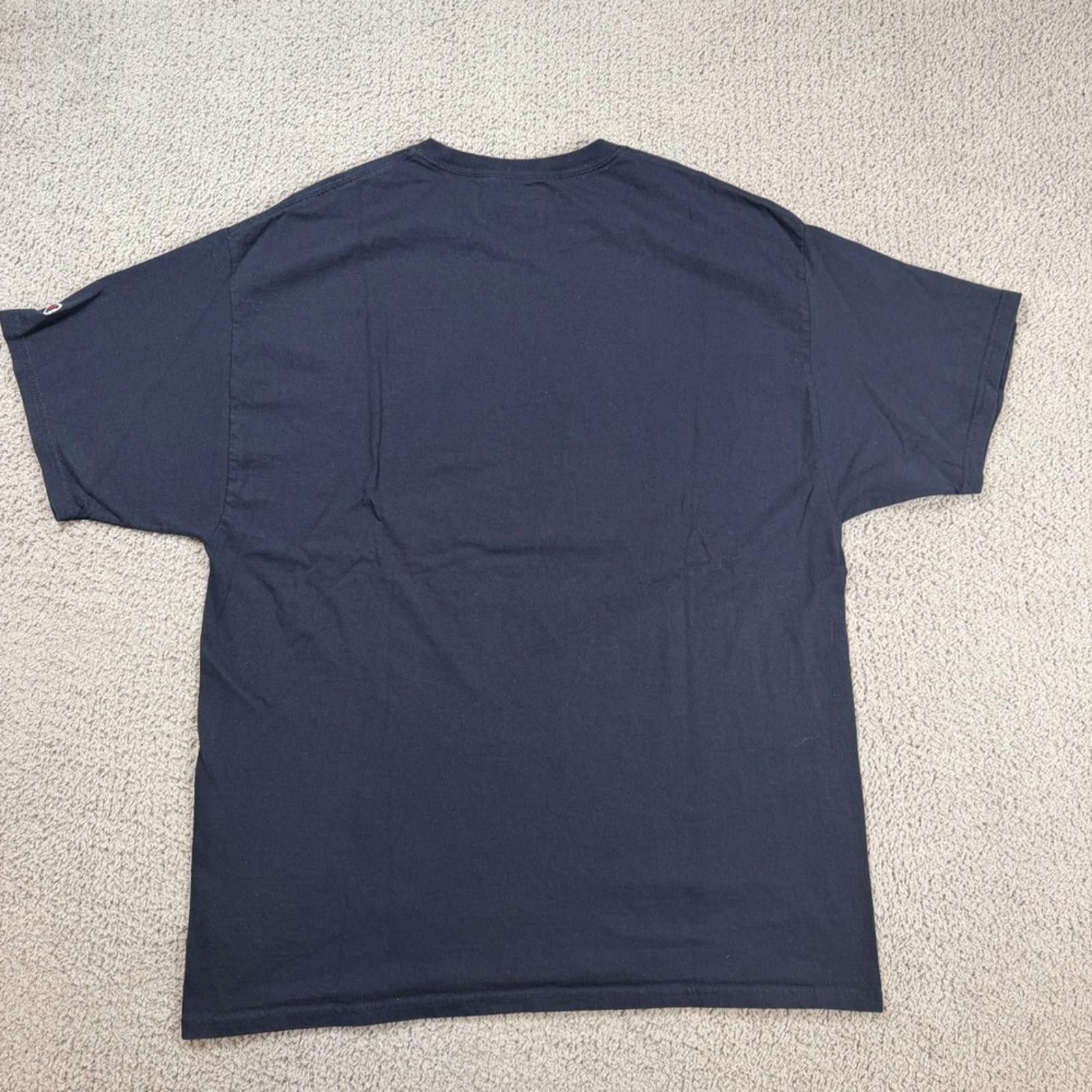 Champion Champion UConn Huskies Alumni T-Shirt Mens XL Navy Blue Size US XL / EU 56 / 4 - 3 Thumbnail