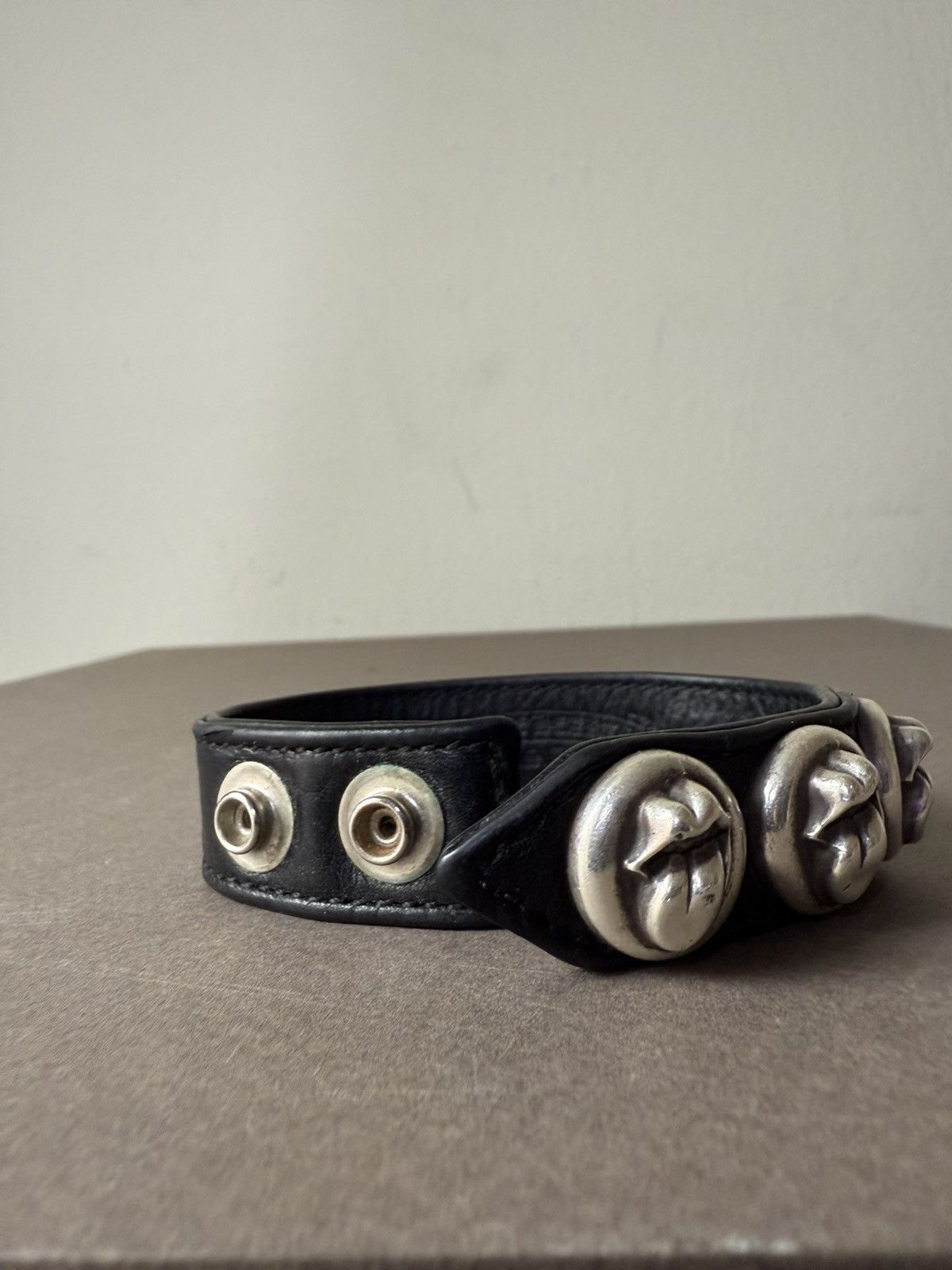 Chrome Hearts Chrome Hearts Rolling Stones Leather Bracelet Size ONE SIZE - 3 Thumbnail