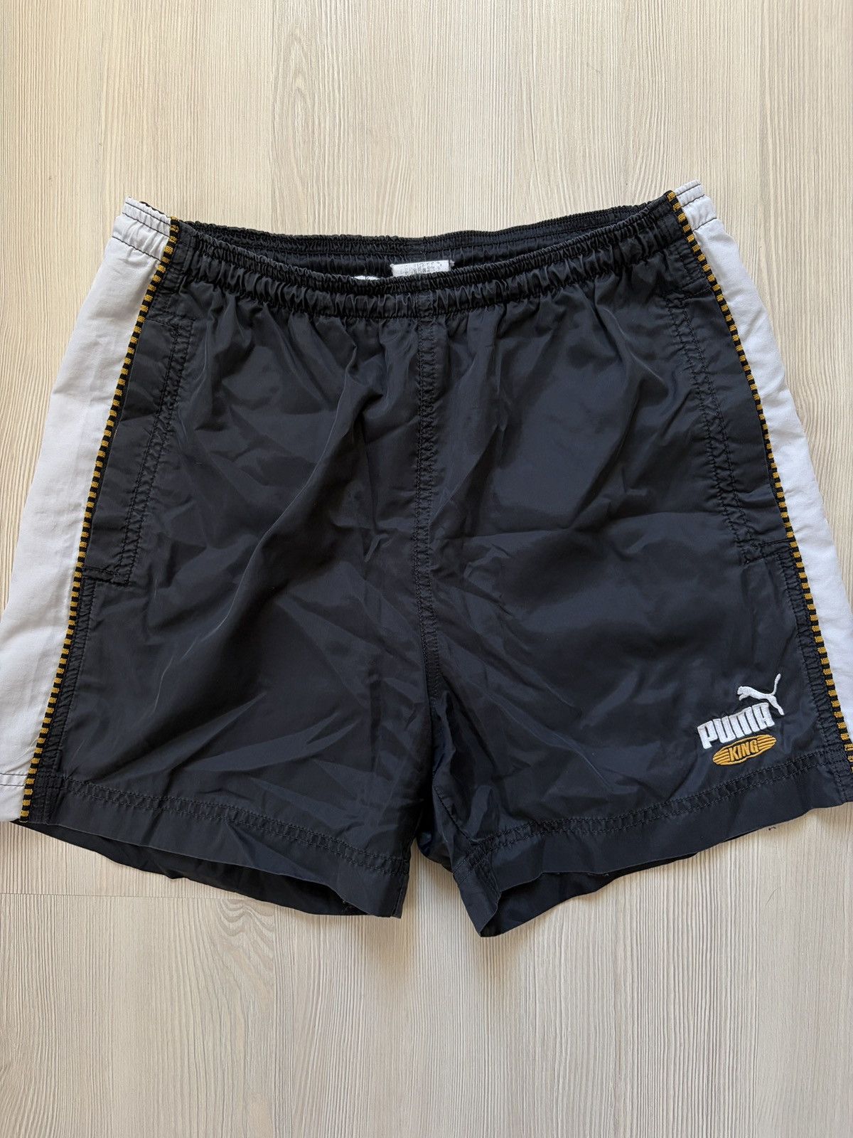 Puma Puma King Vintage Nylon Shorts Size US 32 / EU 48 - 3 Thumbnail
