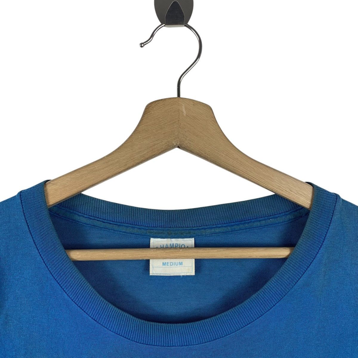 Vintage Vintage 90s YALE University Big spellout blue colour tee Size US M / EU 48-50 / 2 - 5 Thumbnail