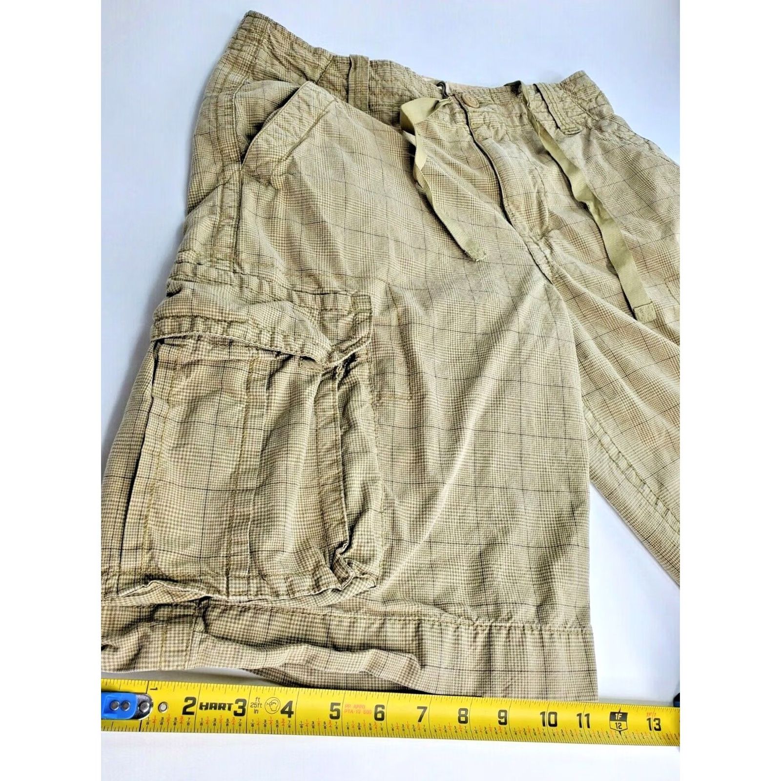 Vintage Aéropostale Cargo Shorts Men 30 Khaki Drawstring Plaid Board Swim 11” Inseam Casual Cargo Pocket Beige 100% Cotton Mens Size ONE SIZE - 2 Thumbnail
