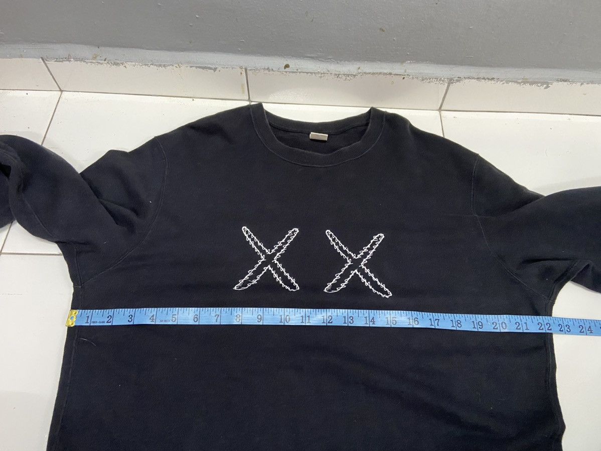 Kaws × Uniqlo UNIQLO X KAWS SESAMA STREET BLACK SWEATSHIRT Size US M / EU 48-50 / 2 - 12 Thumbnail
