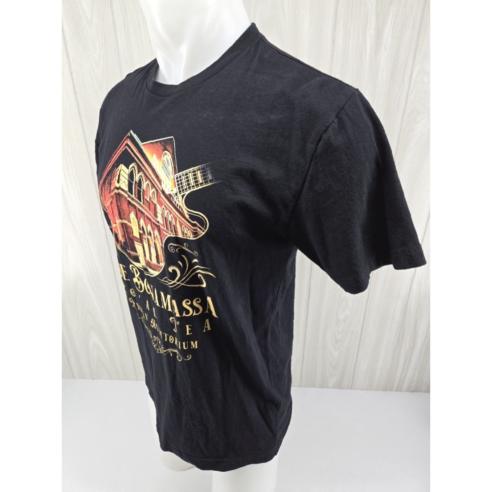 Vintage VINTAGE Joe Bonamassa Royal Tea, Ryman Auditorium 2020 Black T-Shirt MEDIUM Shirt Mens - Joe Bonamassa 2020 Concert Size US M / EU 48-50 / 2 - 5 Thumbnail