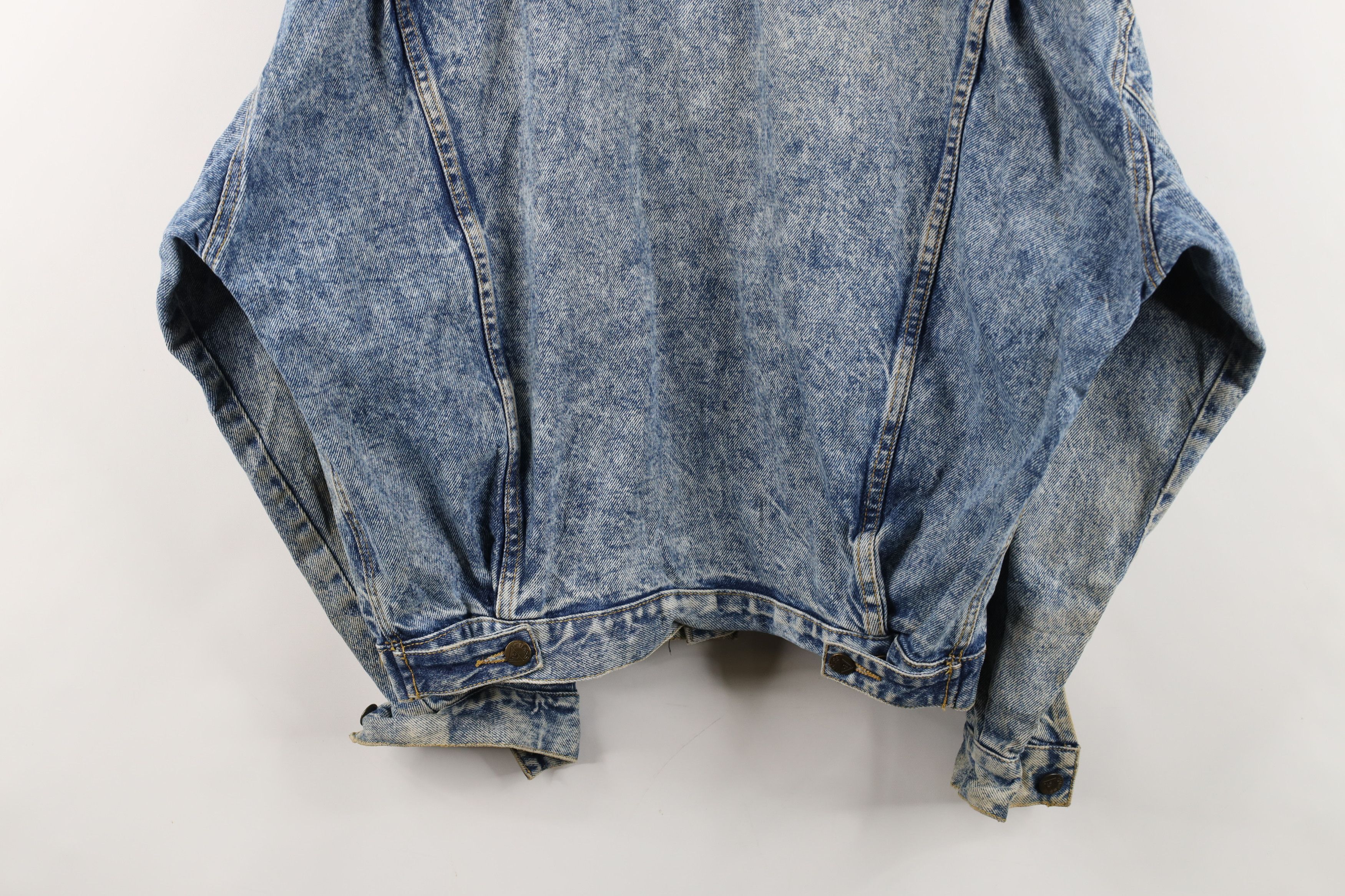 Guess Vintage 90s Guess Acid Wash Denim Trucker Jacket Blue USA Size US M / EU 48-50 / 2 - 16 Thumbnail