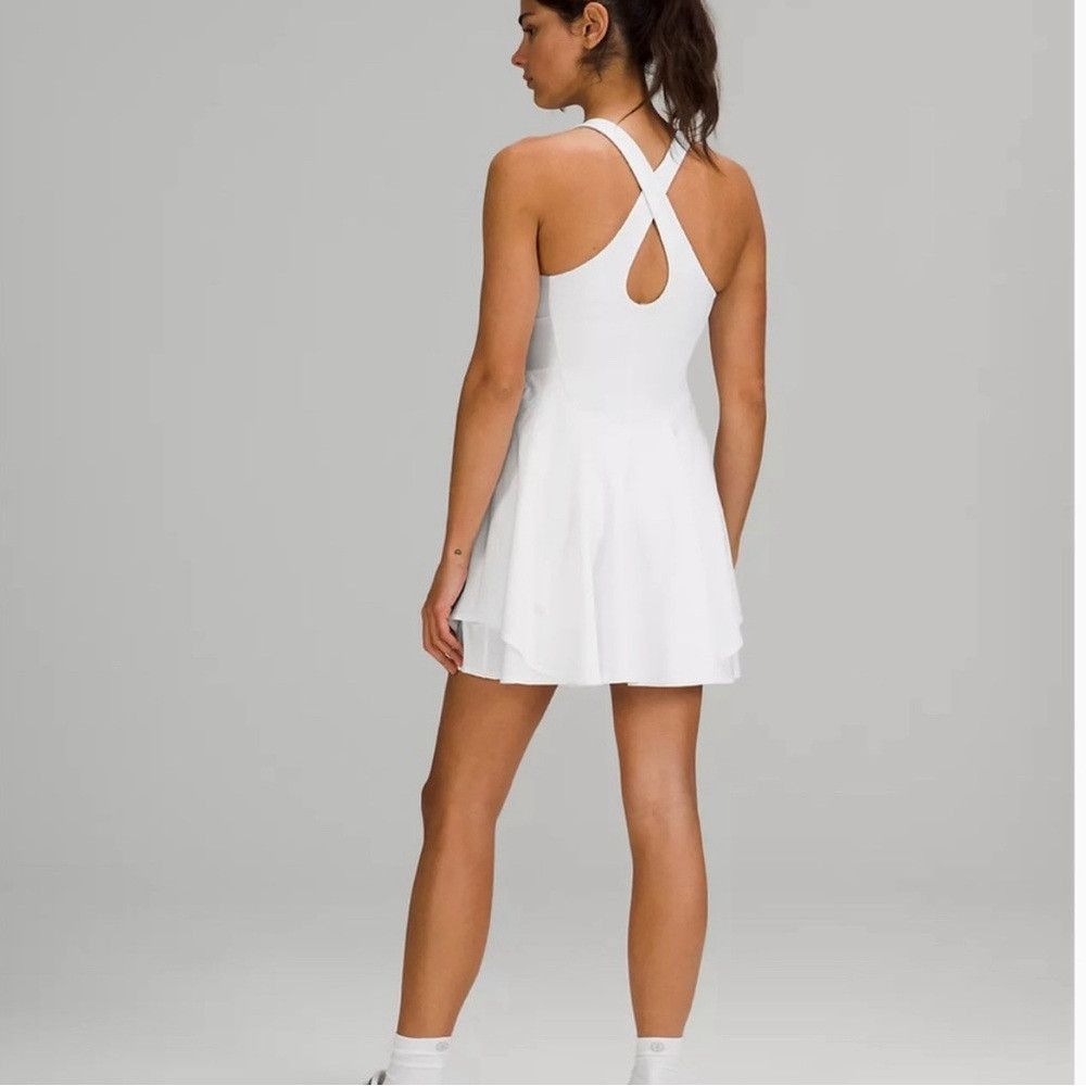 Lululemon Women’s Lululemon White Court Crush Cross Back Tennis Dress Size L / US 10 / IT 46 - 2 Thumbnail