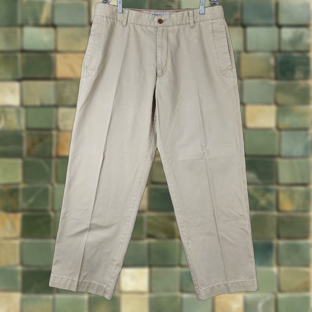 Izod IZOD Mens Beige Straight Leg Chino Pants Size 38x32 Size US 38 / EU 54 - 1 Thumbnail