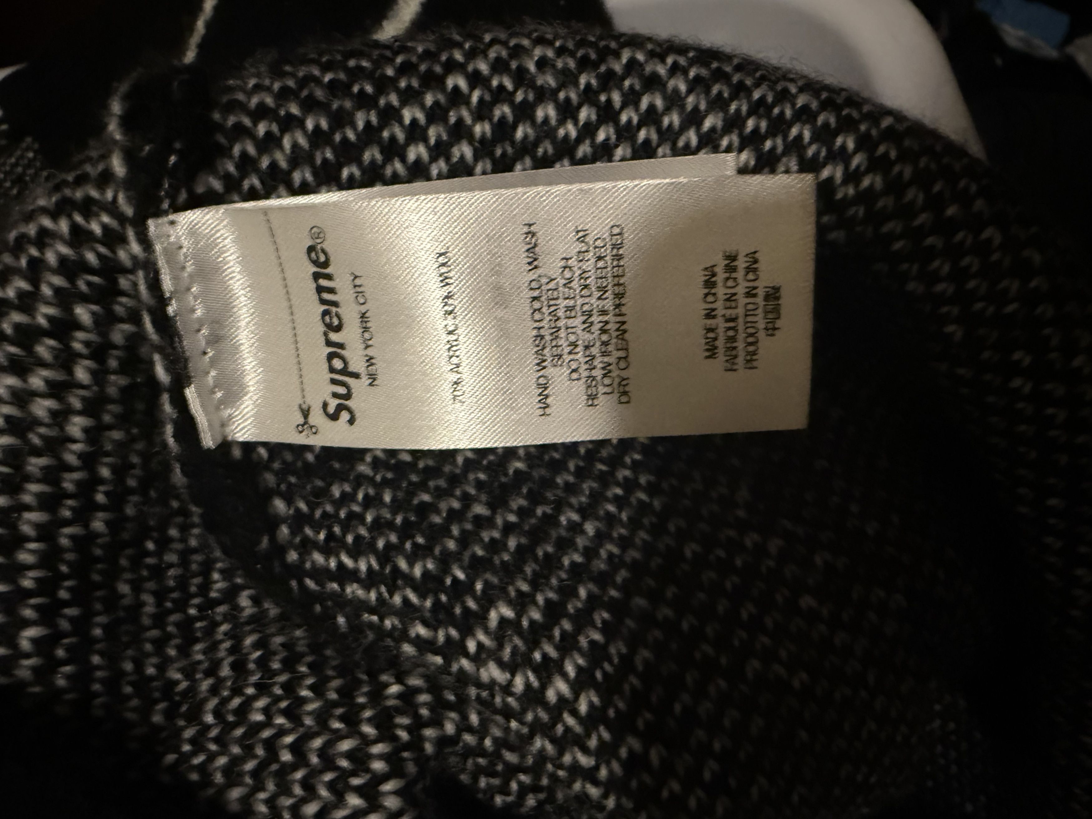 Supreme Supreme Back Stripe Sweater | Black | Size S Size US S / EU 44-46 / 1 - 7 Thumbnail