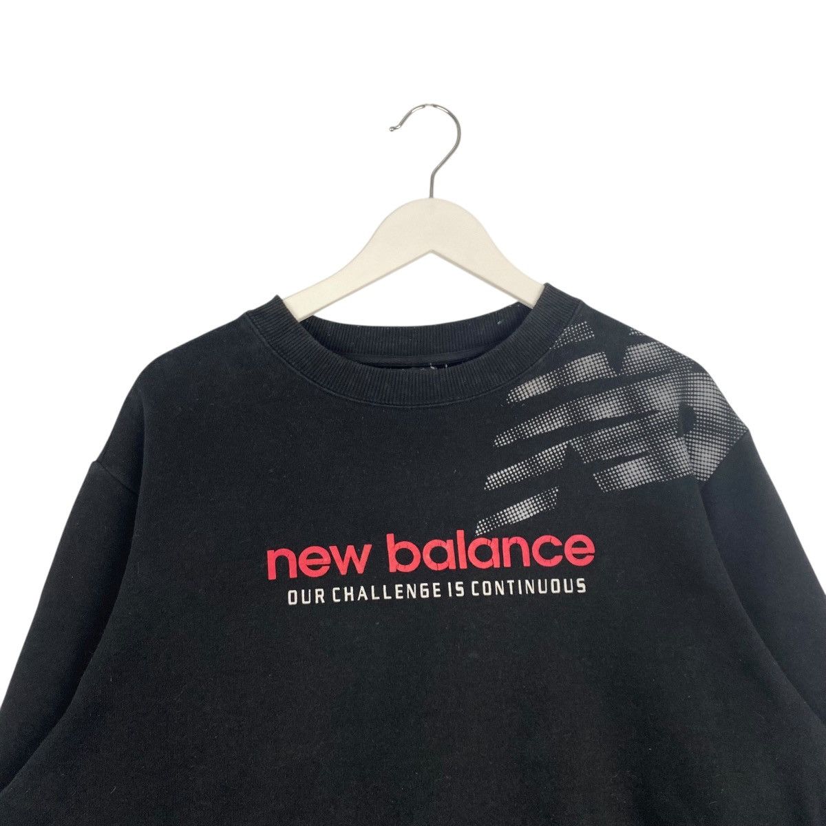 Vintage Vintage New Balance Crewneck Sweatshirt Black Size US L / EU 52-54 / 3 - 4 Thumbnail
