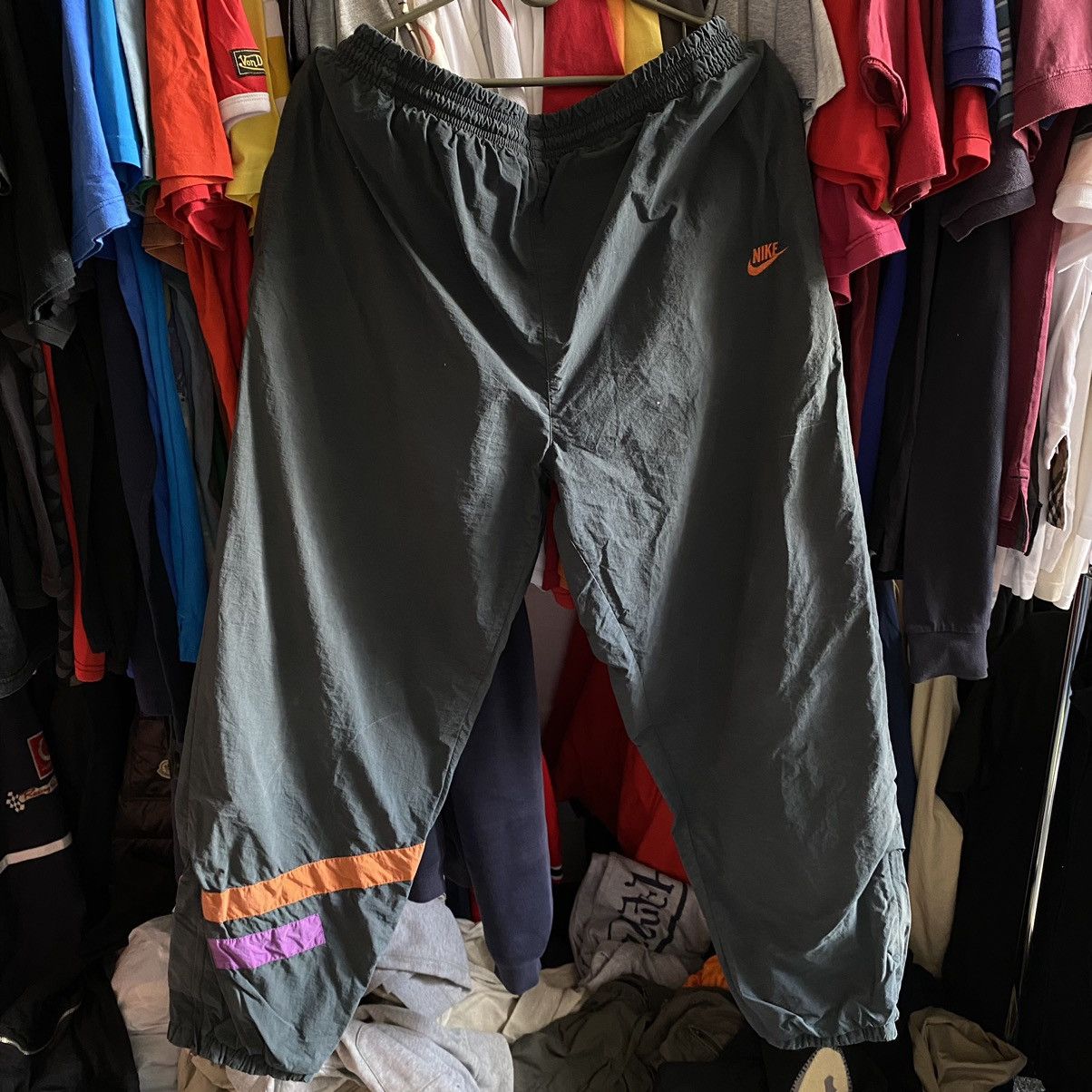 Vintage Vintage 90’s Nike Court Small Swoosh Rare Nylon pants Size US 36 / EU 52 - 1 Thumbnail