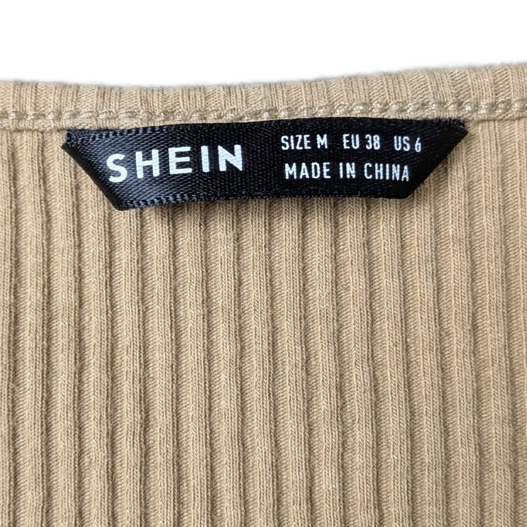 Shein Shein Cropped Tie-Shirt with Center Cutout and Frill Hems Size M / US 6-8 / IT 42-44 - 3 Thumbnail