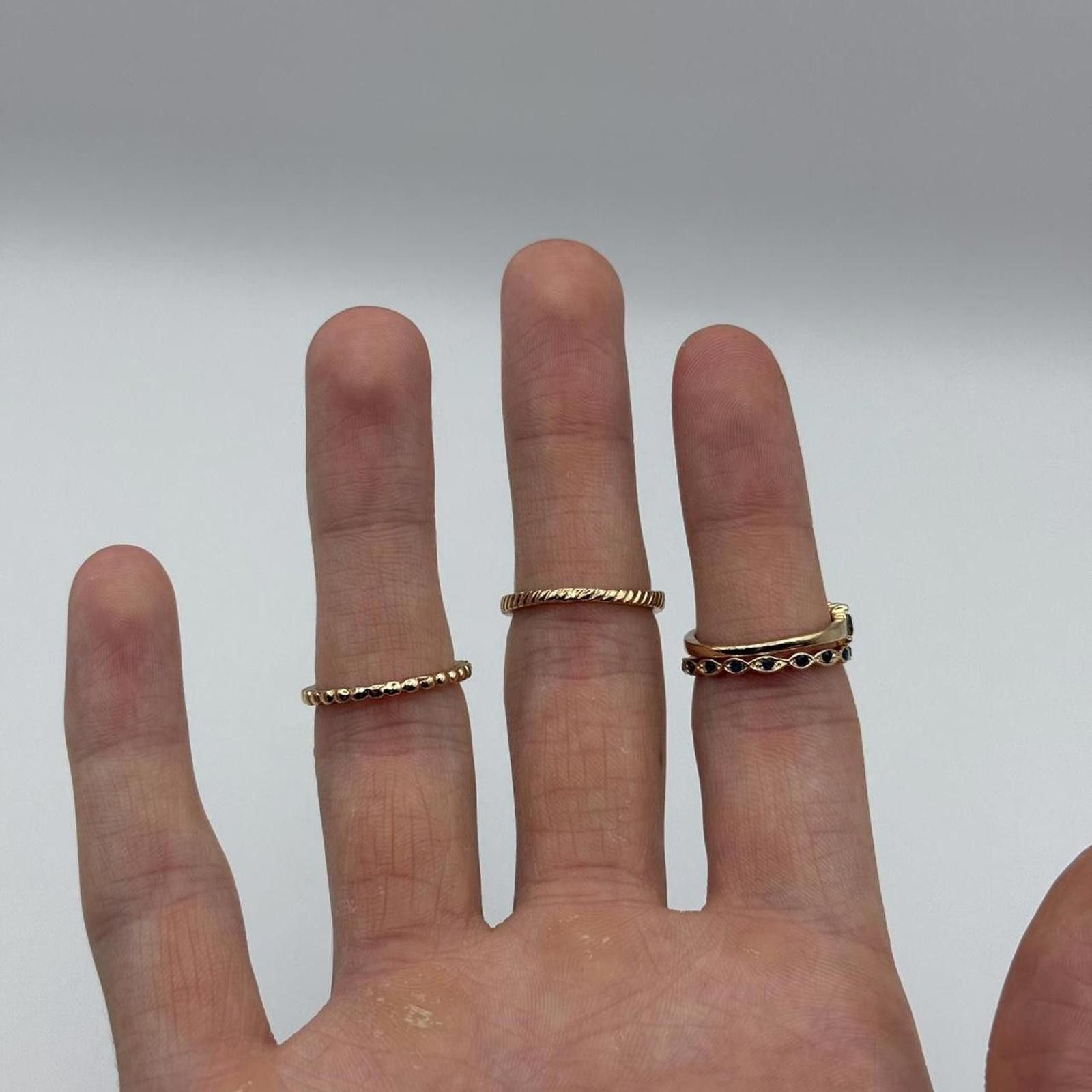 Other vintage style gold and blue sapphire ring 4 piece set Size ONE SIZE - 3 Thumbnail