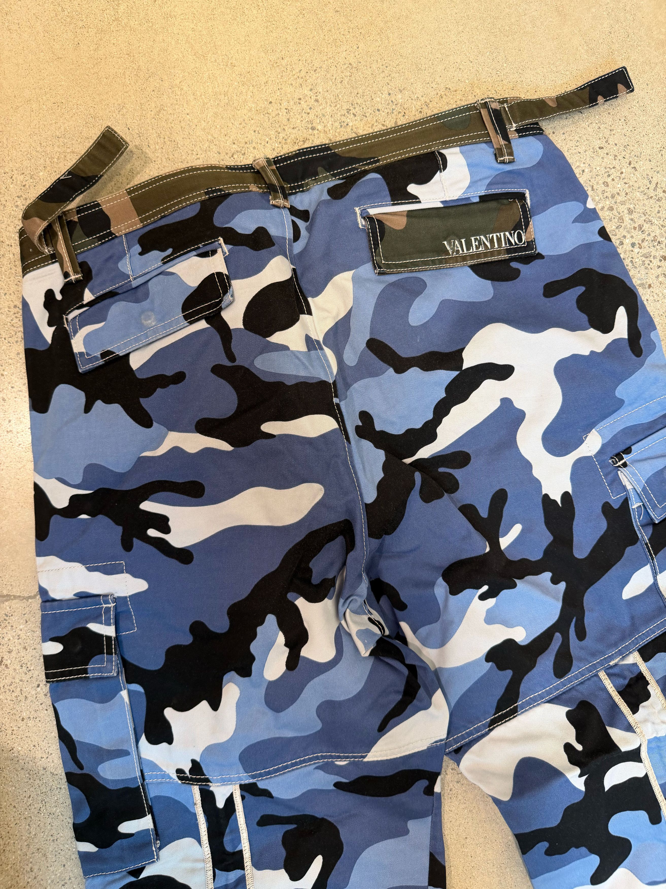 Valentino Valentino Blue Camoflauge Cargo Pants Size US 34 / EU 50 - 4 Thumbnail
