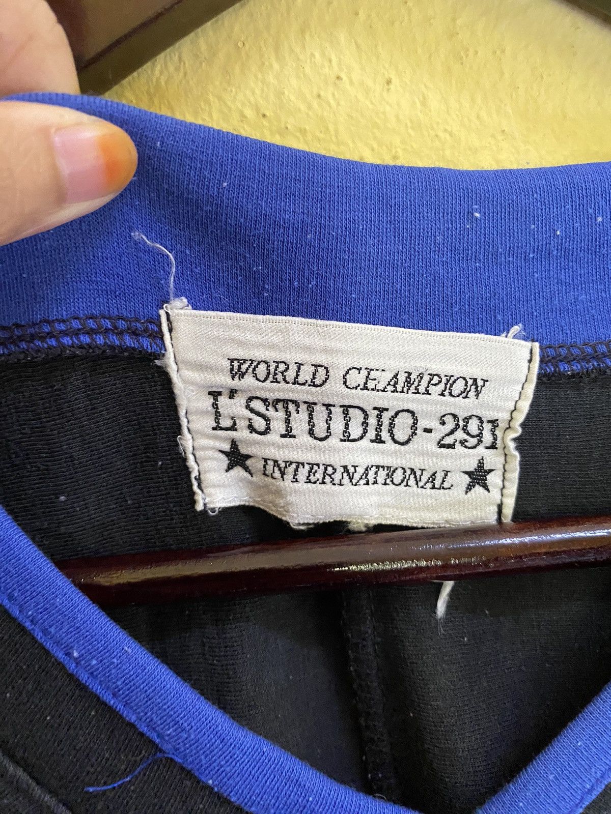 Other Naughty dog studio tshirt Size US XL / EU 56 / 4 - 4 Thumbnail