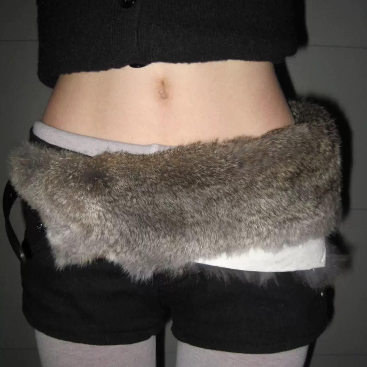 Japanese Brand Y2K Retro Chunky Oversized Fur Belt Size ONE SIZE - 1 Thumbnail
