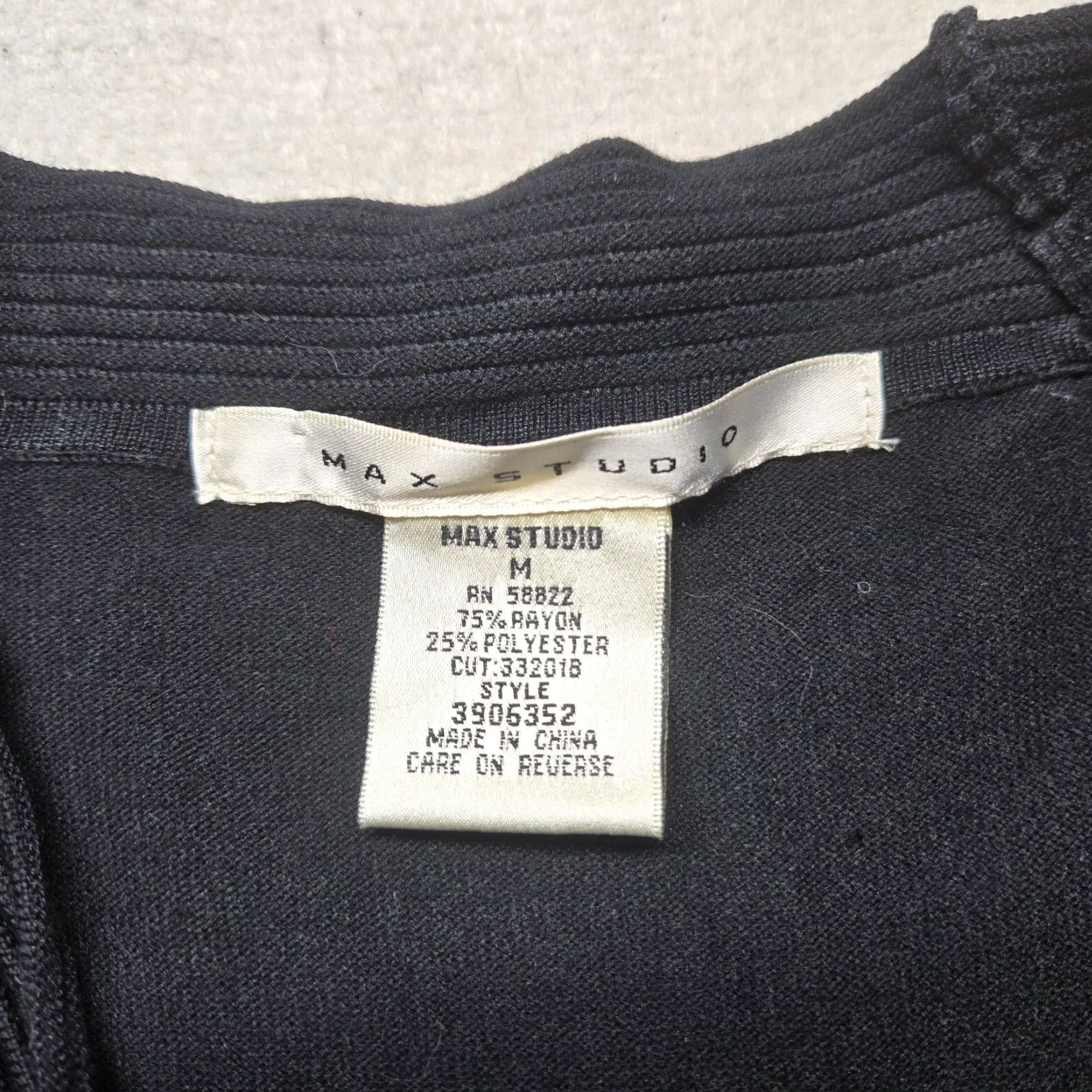 Vintage VINTAGE Max Studio Solid Black Sweater Dress Sleeveless Adult Women's Size M Medium Formal Size M / US 6-8 / IT 42-44 - 3 Thumbnail