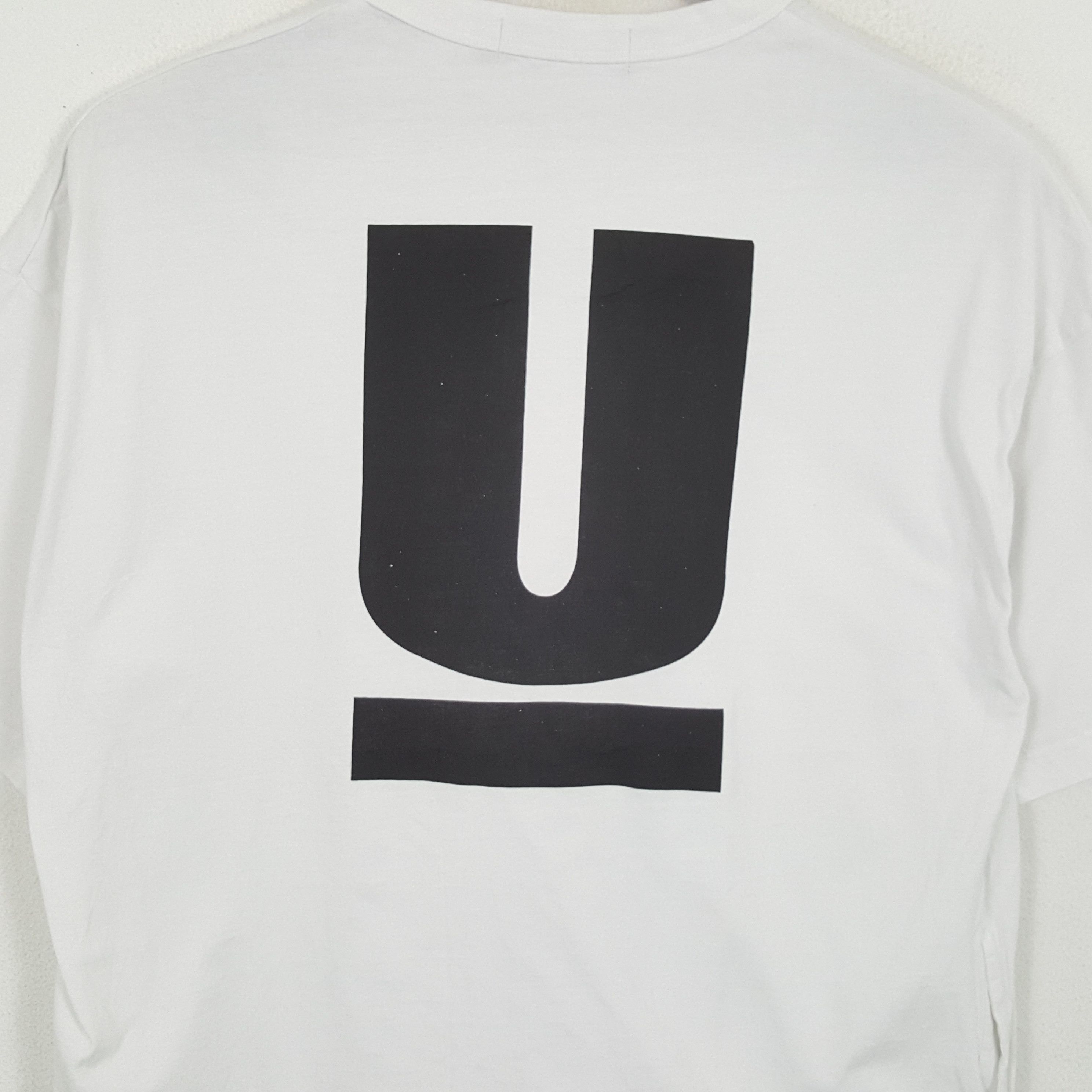 GU × Japanese Brand × Undercover GU X UNDERCOVER Japanese Brand Custom Logo Style Tshirt Size US XL / EU 56 / 4 - 2 Thumbnail