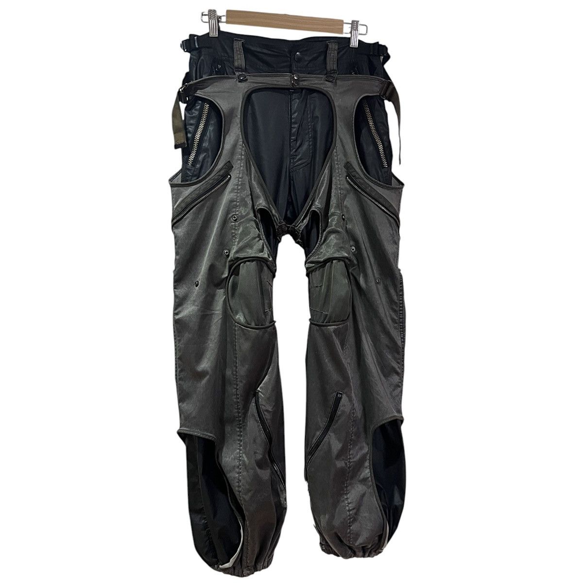 Lgb parachute pants