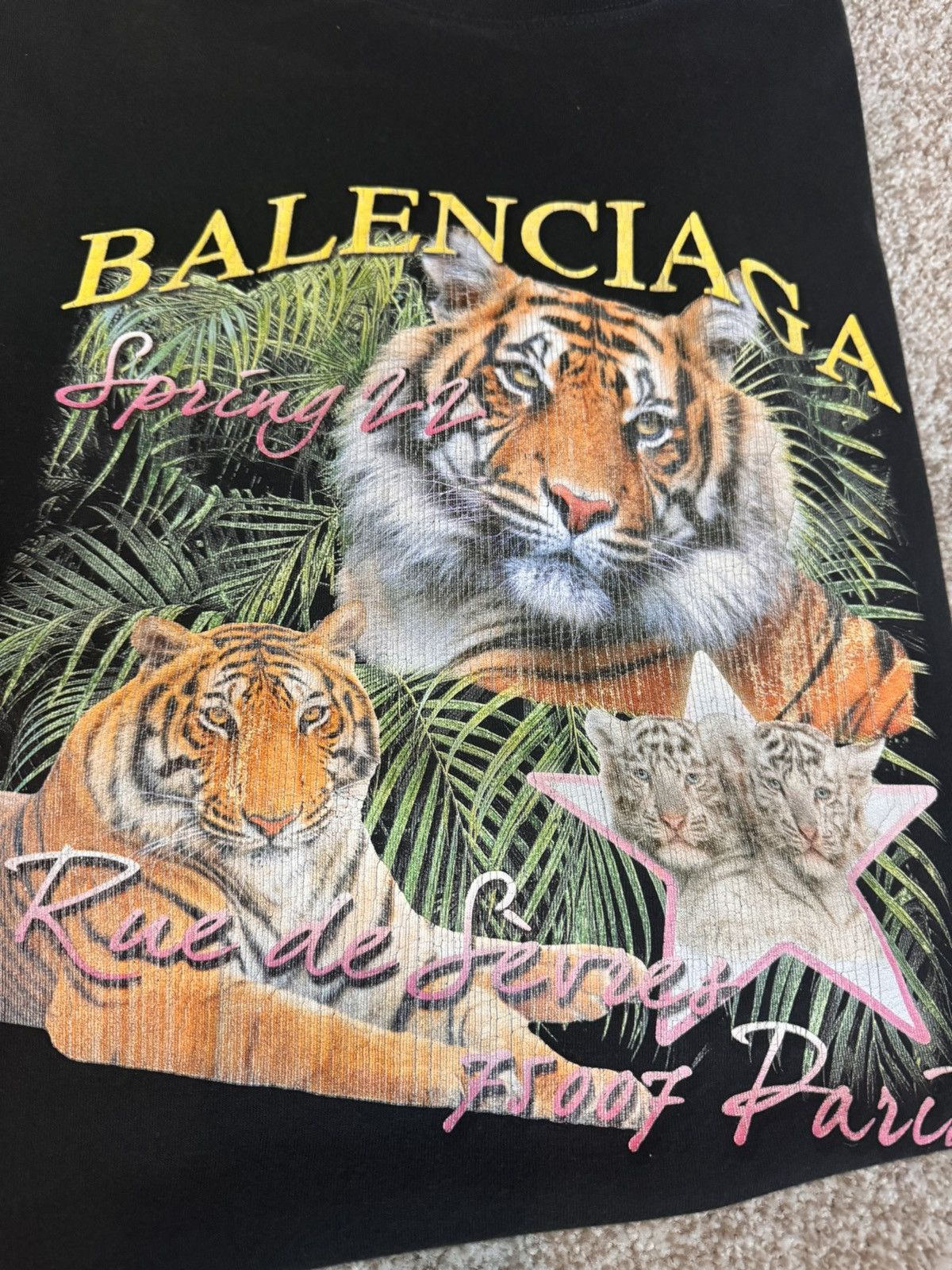 Kenzo sweatshirt with emboried tiger