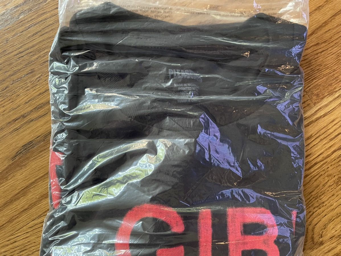 Pleasures Small Black Red A Girl is A Gun Tee Shirt Merch Joy Red Size US S / EU 44-46 / 1 - 4 Thumbnail