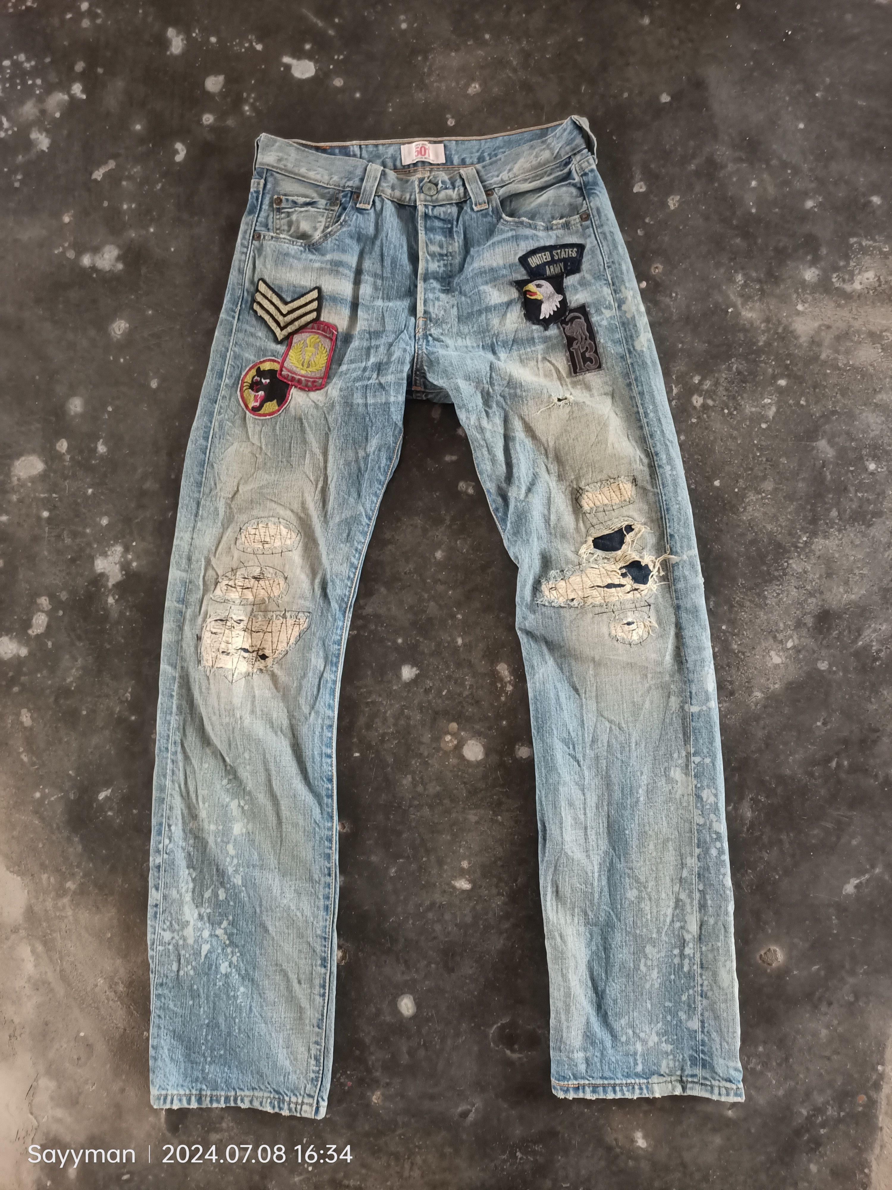 Levi's × Vintage VINTAGE LEVIS 501 DISTRESSED JEANS Size US 30 / EU 46 - 1 Thumbnail