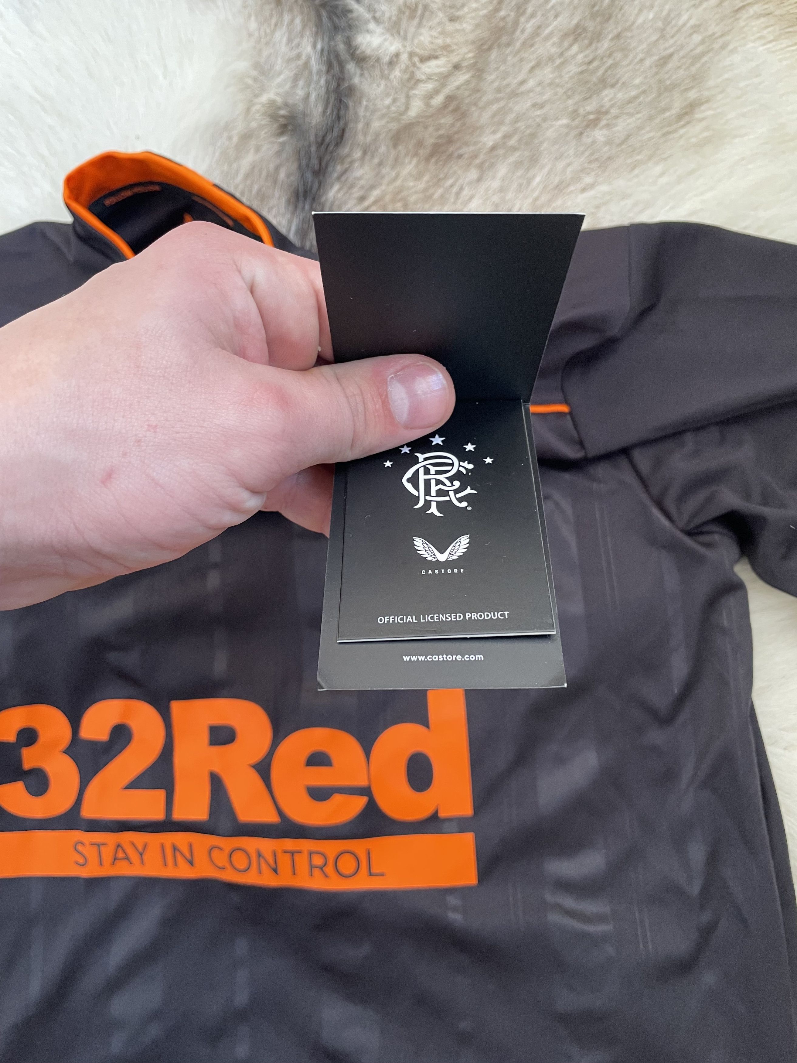 Castore 2021 Rangers 3rd Kit jersey New Size US M / EU 48-50 / 2 - 3 Thumbnail