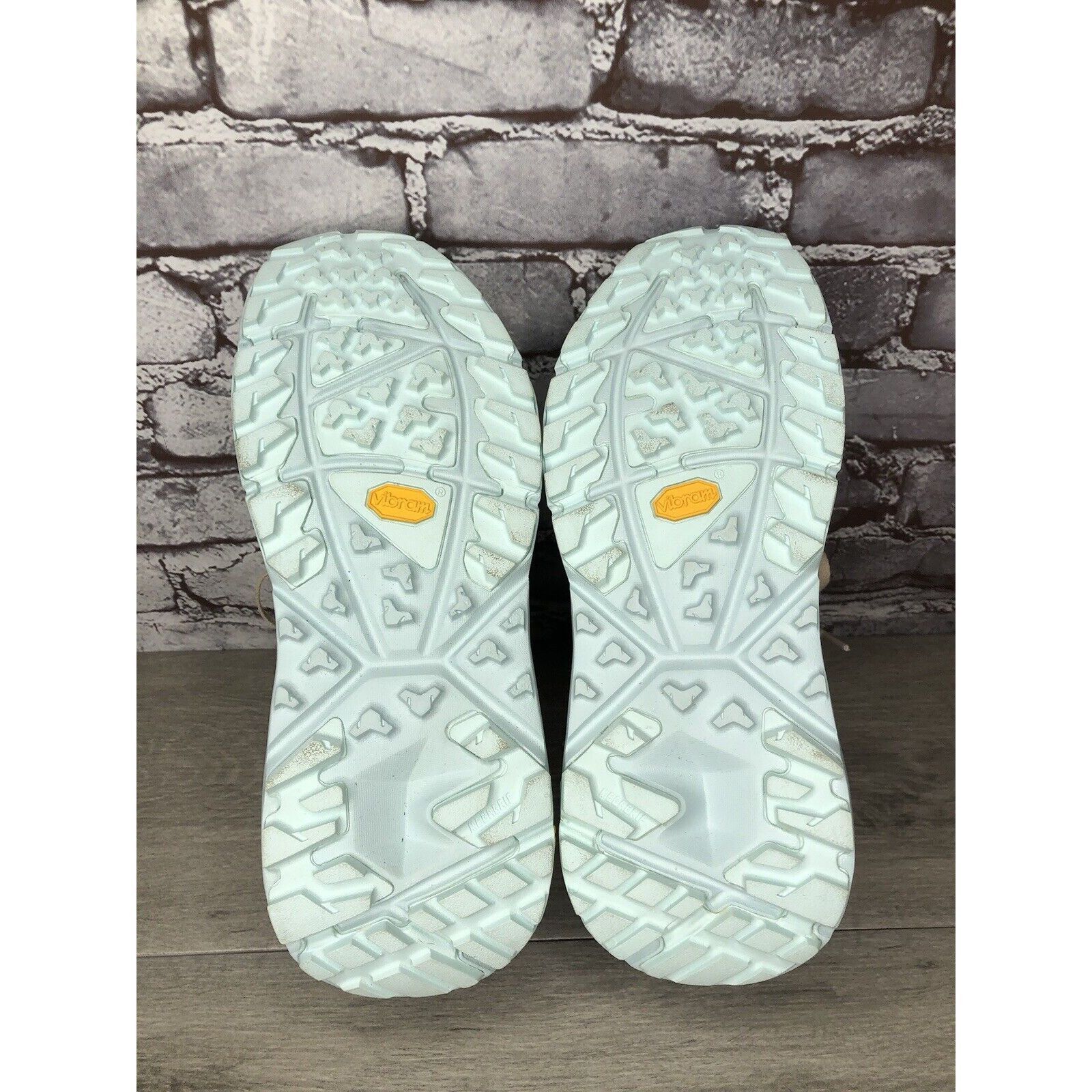 Hoka Hoka One One Kaha Low GORE-TEX Arctic Ice Purple Men 9.5M US Size US 9.5 / EU 42-43 - 8 Thumbnail