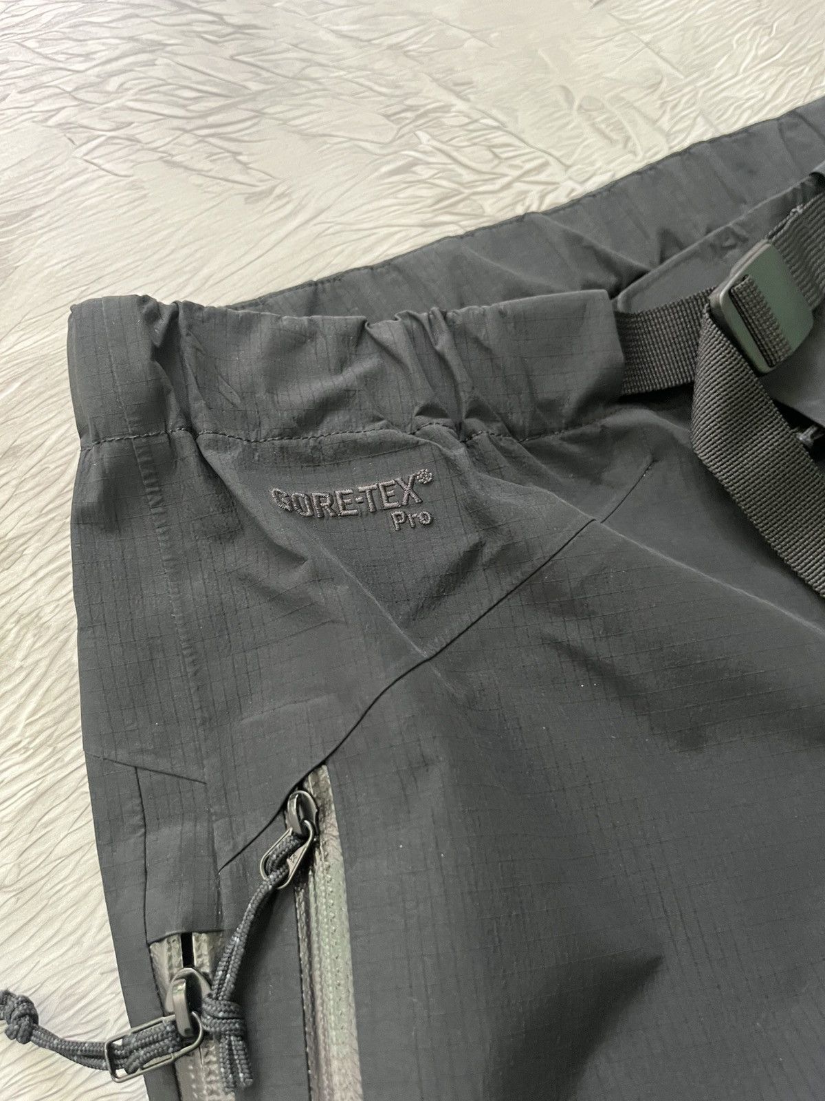 Arc'teryx Arc’teryx Beta AR Gore-Tex Pro Outdoor Life Pants Black Size 26" / US 2 / IT 38 - 6 Thumbnail