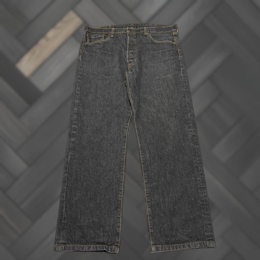 Levi's VINTAGE Levi's 501 Original Fit Black Denim Jeans Button Fly Men 38x30 Size US 38 / EU 54 - 1 Thumbnail