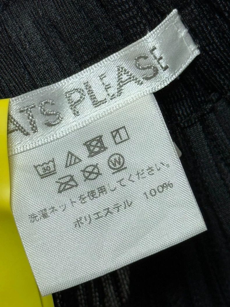 Issey Miyake issey miyake size:2 Black puff pleated pants Size 42" / US 20 - 3 Thumbnail