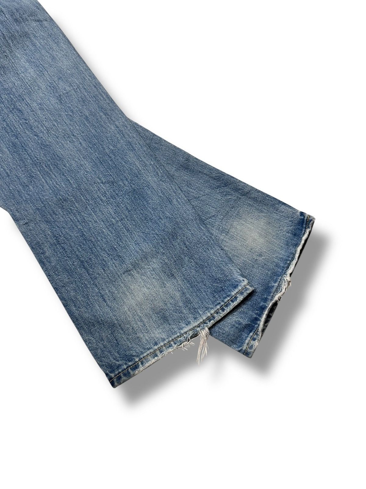 Abercrombie & Fitch Abercrombie & Fitch Distressed Light BlueWash Jeans & Faded Size US 33 - 17 Thumbnail