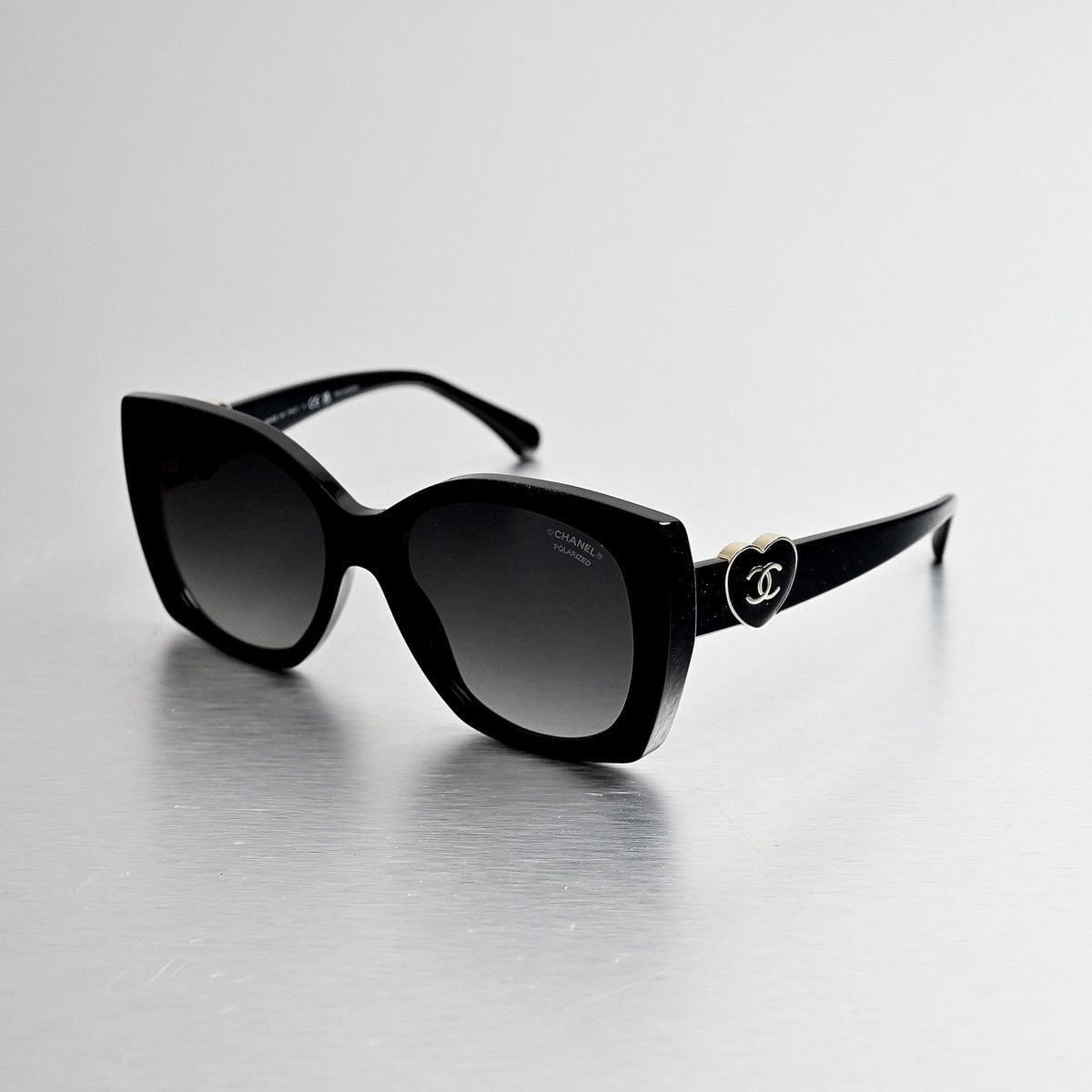 Chanel CHANEL 0CH5519 SUNGLASSES Size ONE SIZE - 1 Thumbnail