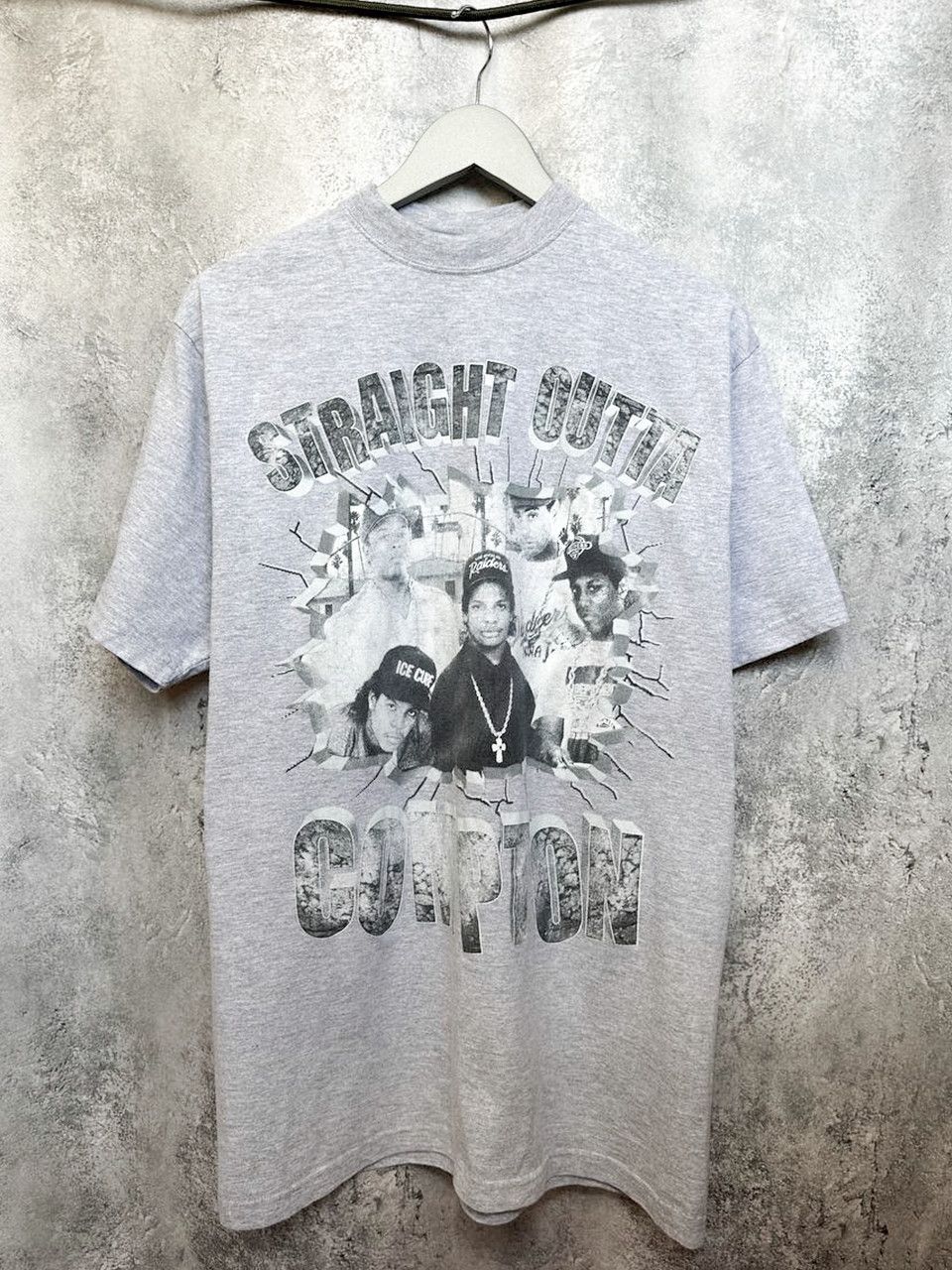 Rap Tees Vintage N.W.A Straight Outta Compton T-Shirt Mock Rap Tee Size US XL / EU 56 / 4 - 1 Thumbnail