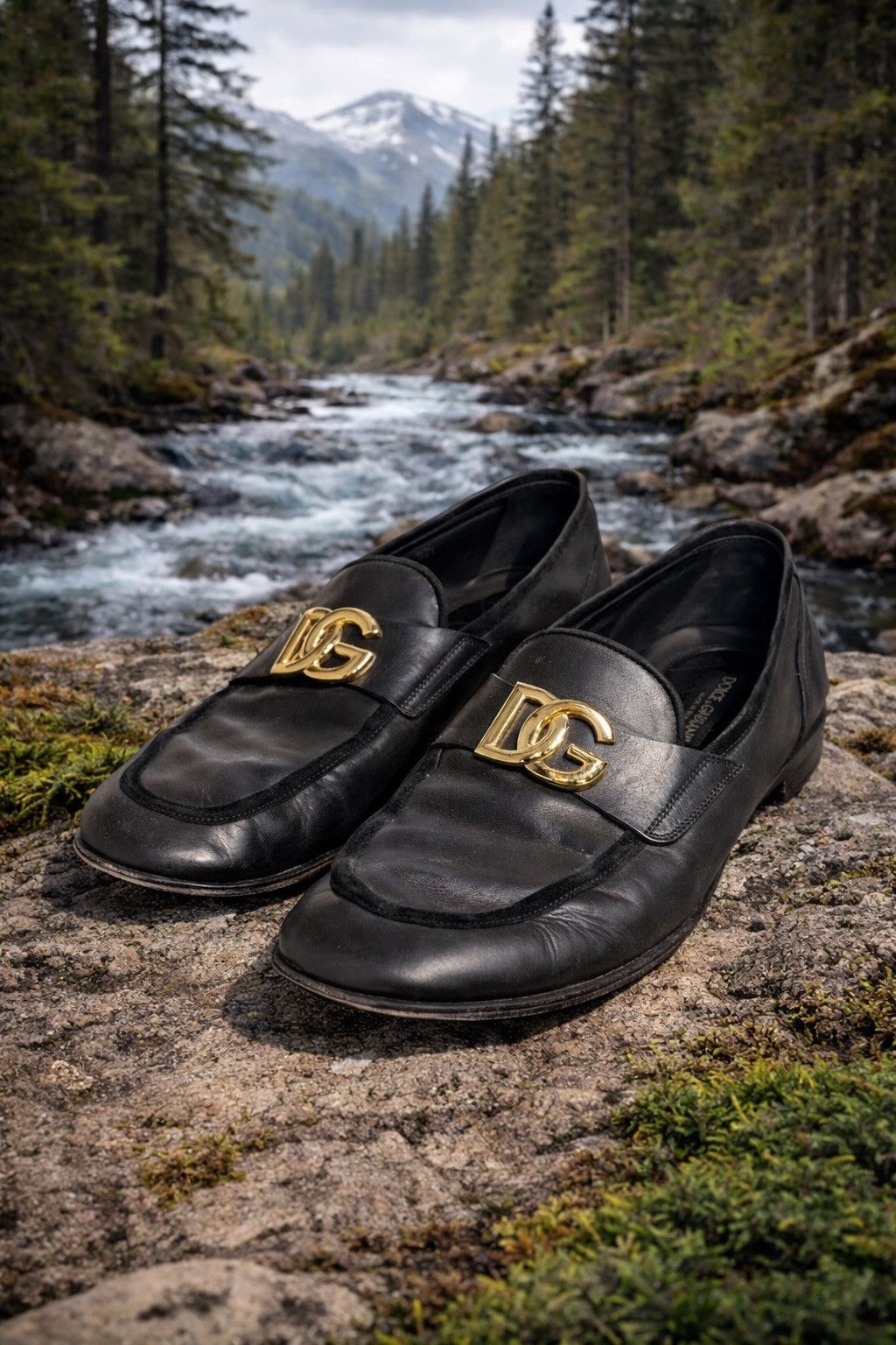 Dolce & Gabbana DOLCE & GABBANA BLACK LEATHER DG LOGO LOAFERS SHOES Size US 9.5 / EU 42-43 - 1 Thumbnail