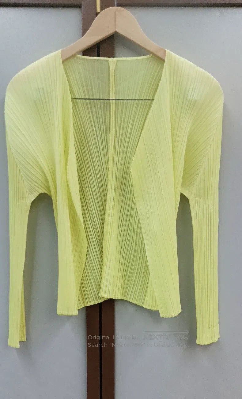 Issey Miyake Issey Miyake Pleated Cardigan - Bright Yellow Size L / US 10 / IT 46 - 1 Thumbnail