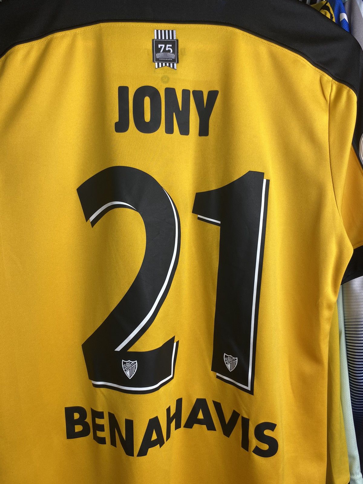 Nike 2016/17 NIKE MALAGA #21 JONY AWAY SOCCER FOOTBALL JERSEY Size US M / EU 48-50 / 2 - 11 Thumbnail