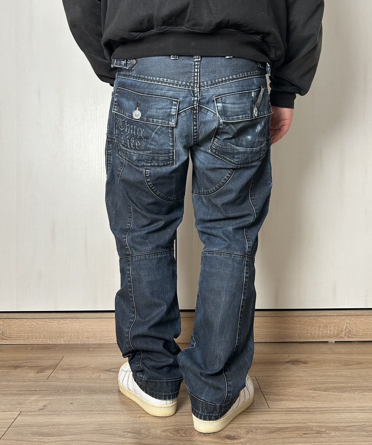 Japanese Brand Vintage Thug Life y2k distressed jeans mens dark blue Size US 34 / EU 50 - 2 Thumbnail