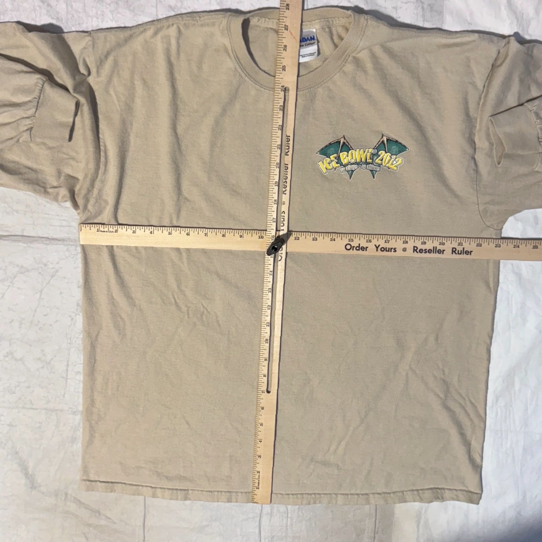 Gildan 2012 Discraft Ice Bowl Buzz Dragon Beige Long Sleeve Tshirt XL Nike-style? Size US XL / EU 56 / 4 - 5 Thumbnail