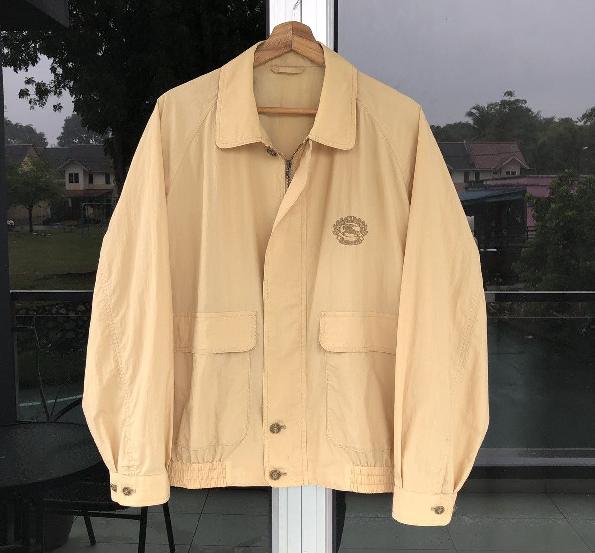 Burberry Vintage Burberrys Embroidered Logo Light Zipper Jacket Size US M / EU 48-50 / 2 - 5 Thumbnail