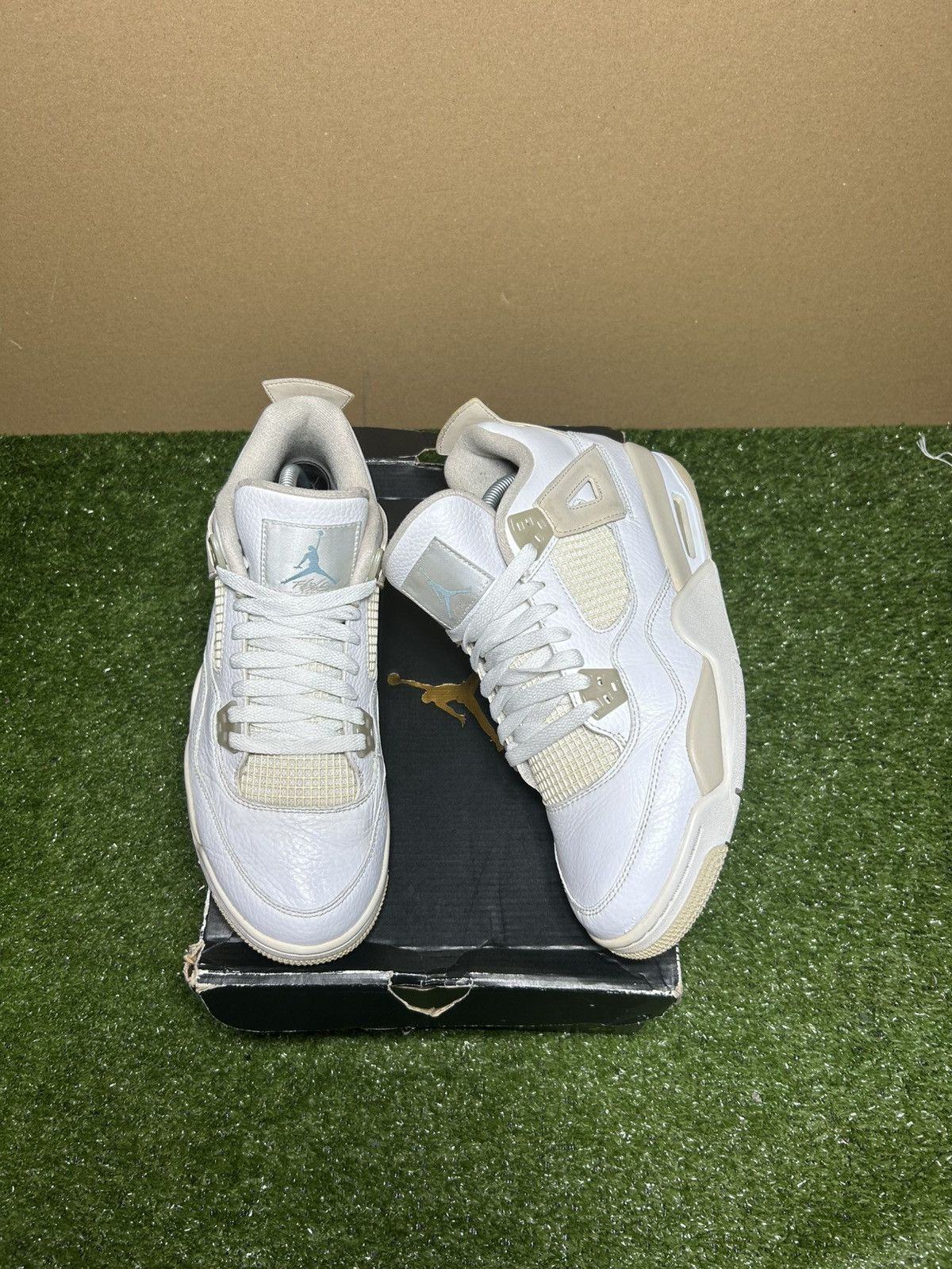Jordan Brand Jordan 4 Sand 2017 Size US 9 / EU 42 - 1 Thumbnail