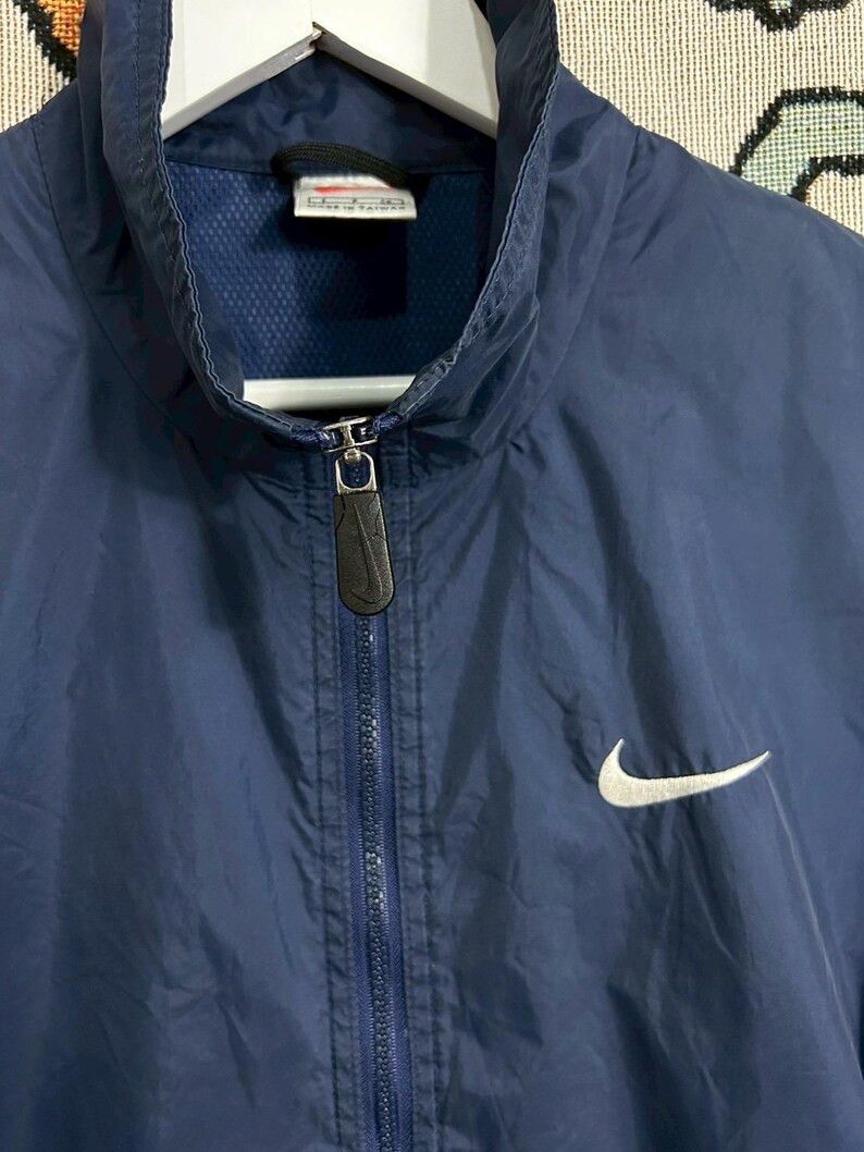 Nike Vintage 90s Nike Jacket size S Fits like Medium Size US M / EU 48-50 / 2 - 3 Thumbnail
