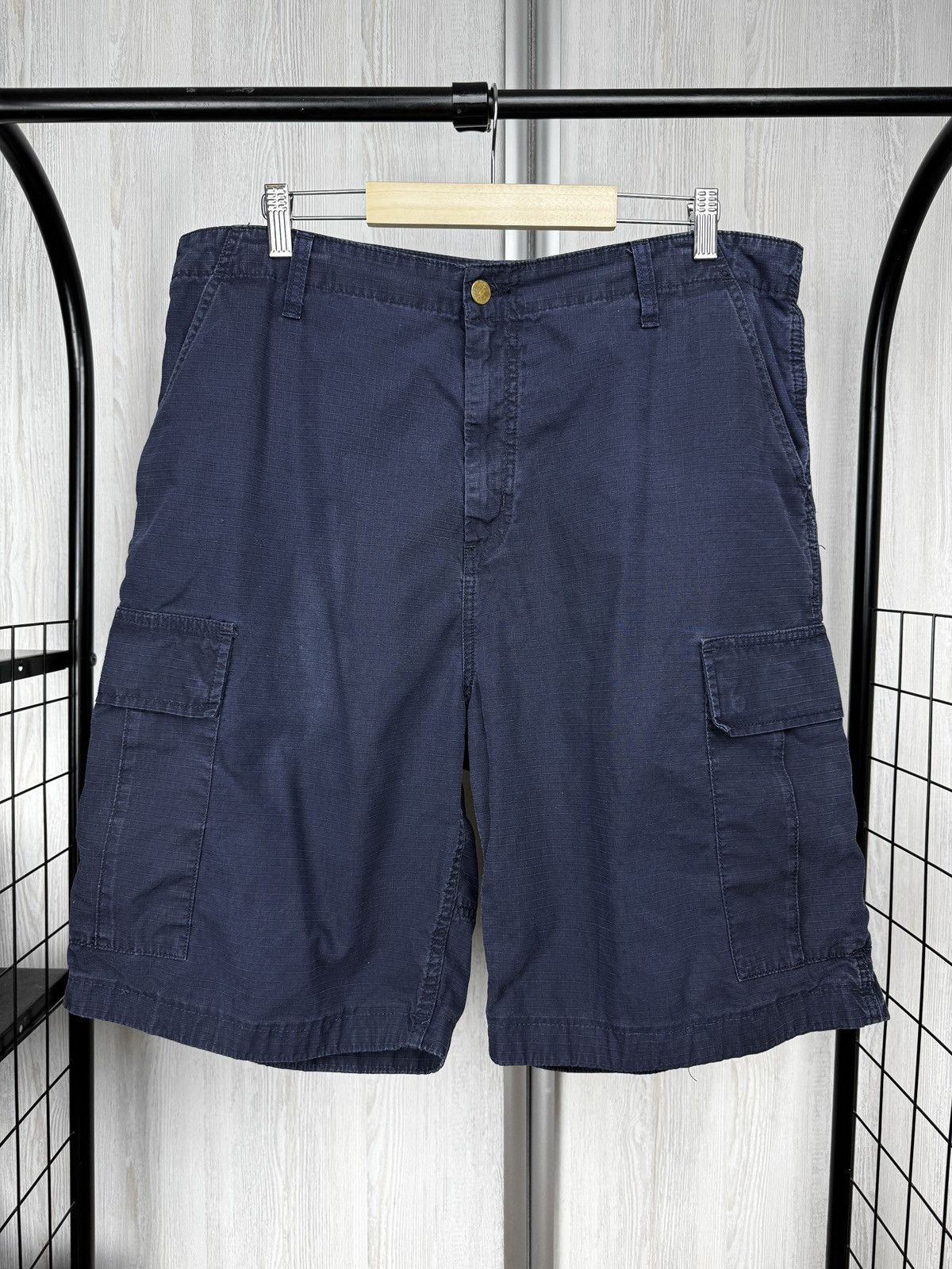 Carhartt Wip Carhartt WIP Dark Blue Cargo shorts Size US 34 / EU 50 - 2 Thumbnail