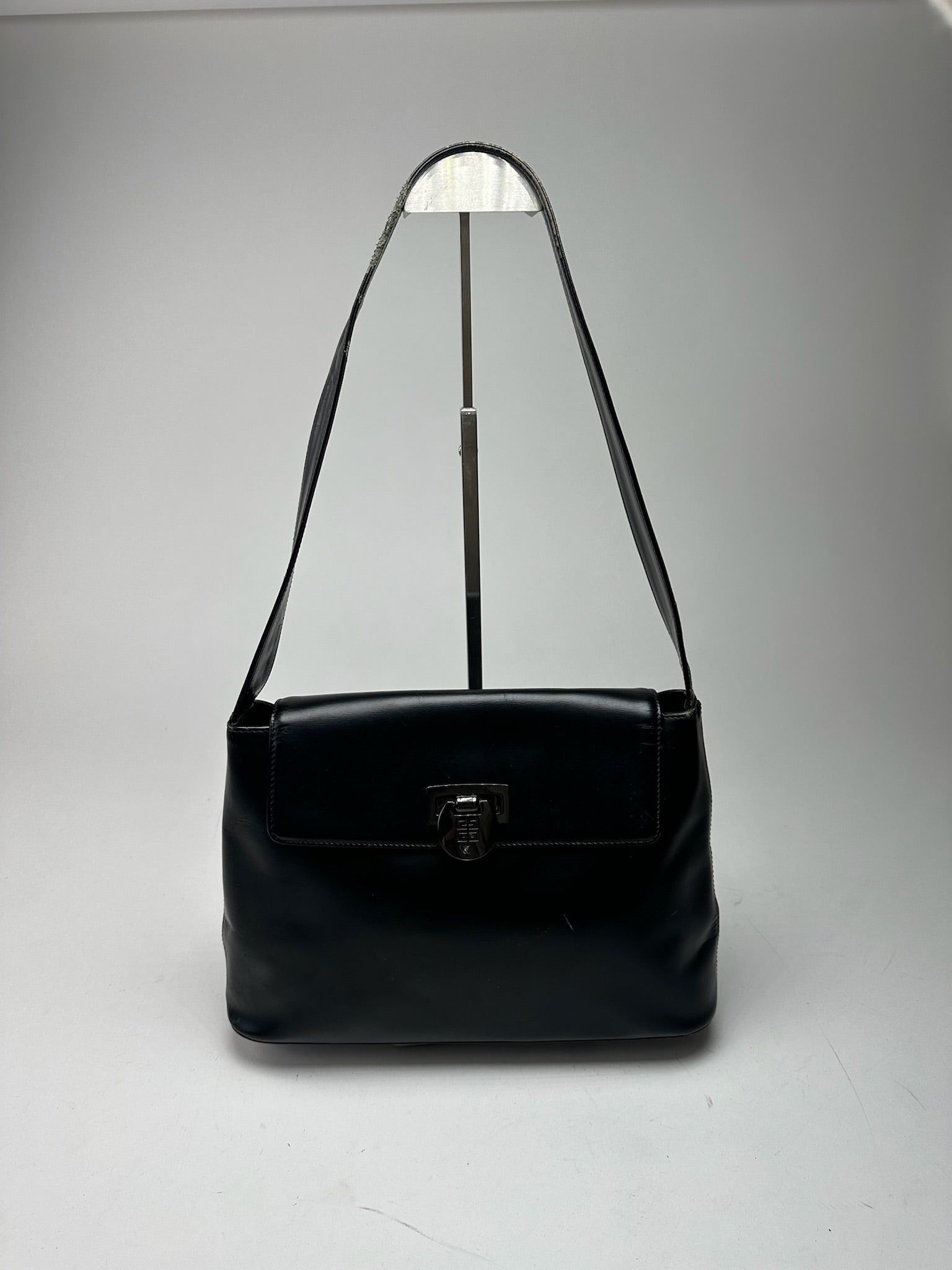 Givenchy Vintage 4G leather bag black Size ONE SIZE - 1 Thumbnail