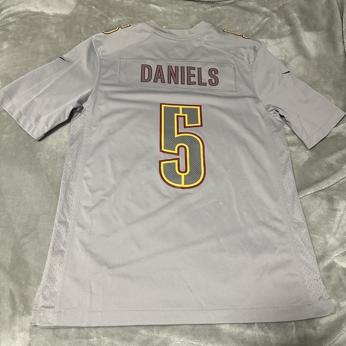 Nike Jayden Daniels Commanders Atmosphere Fashion Jersey Size US M / EU 48-50 / 2 - 1 Thumbnail