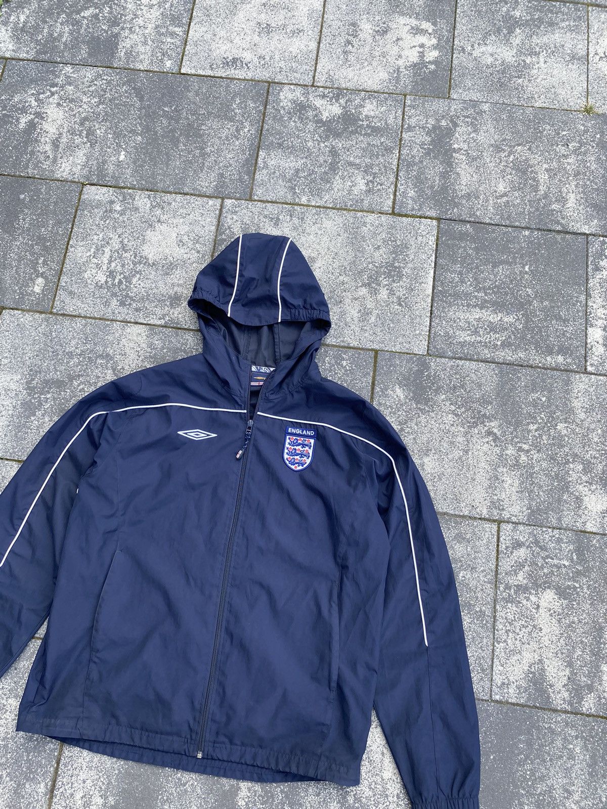 Umbro × Vintage Umbro England Vintage Light Jacket Size US L / EU 52-54 / 3 - 3 Thumbnail