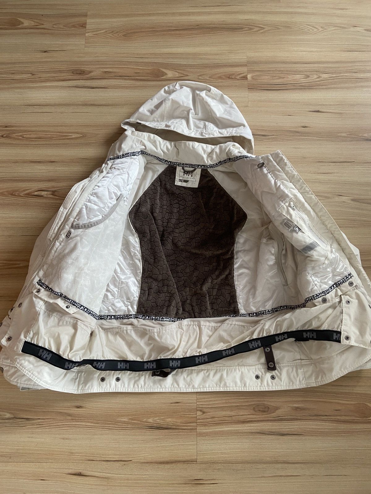 Helly Hansen Helly Hansen Ski/Snowboard jacket Size L / US 10 / IT 46 - 4 Thumbnail