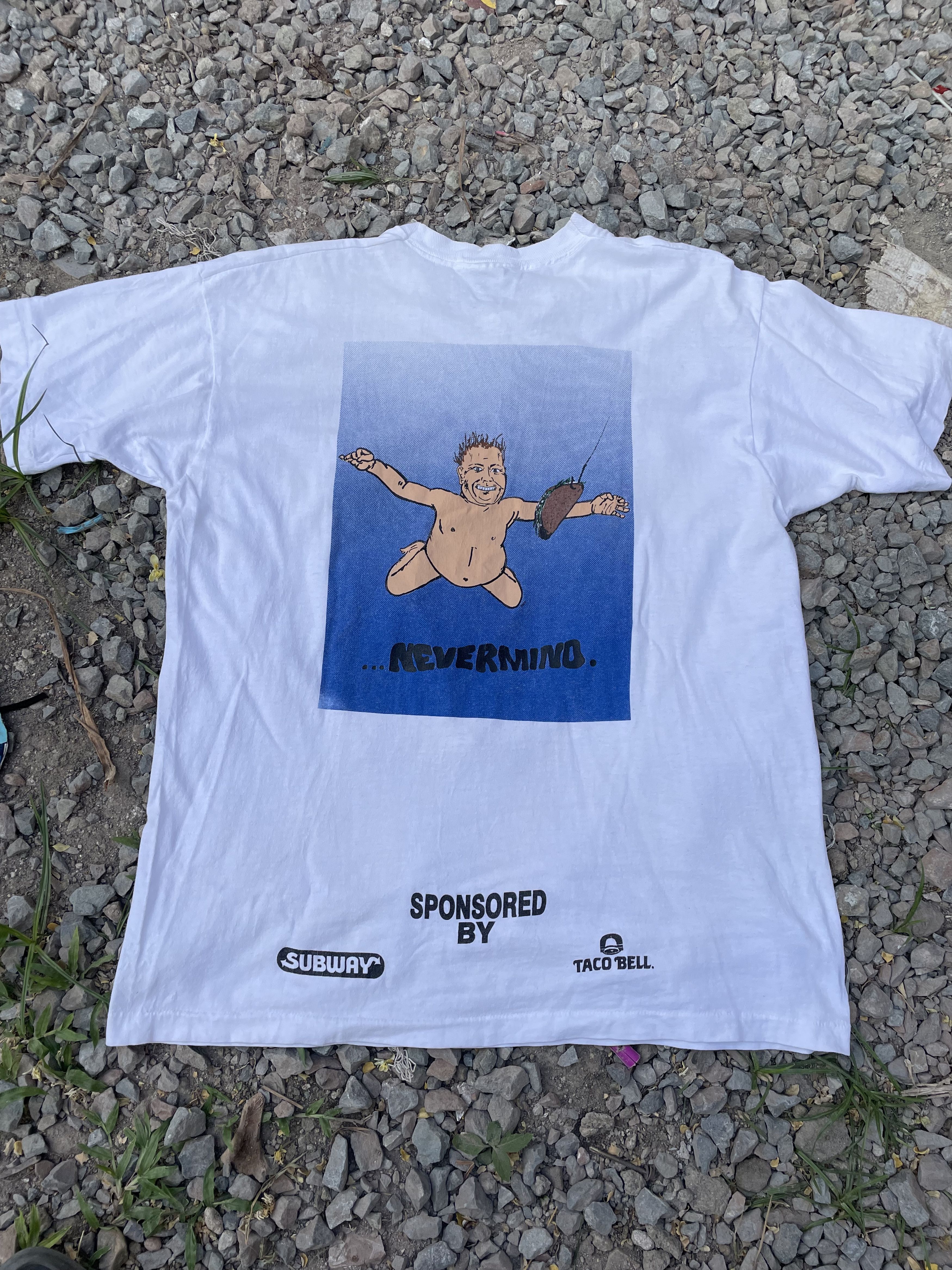 Vintage Vintage 90s Rare Nirvana Nevermind Parody Shirt Size US XL / EU 56 / 4 - 6 Thumbnail