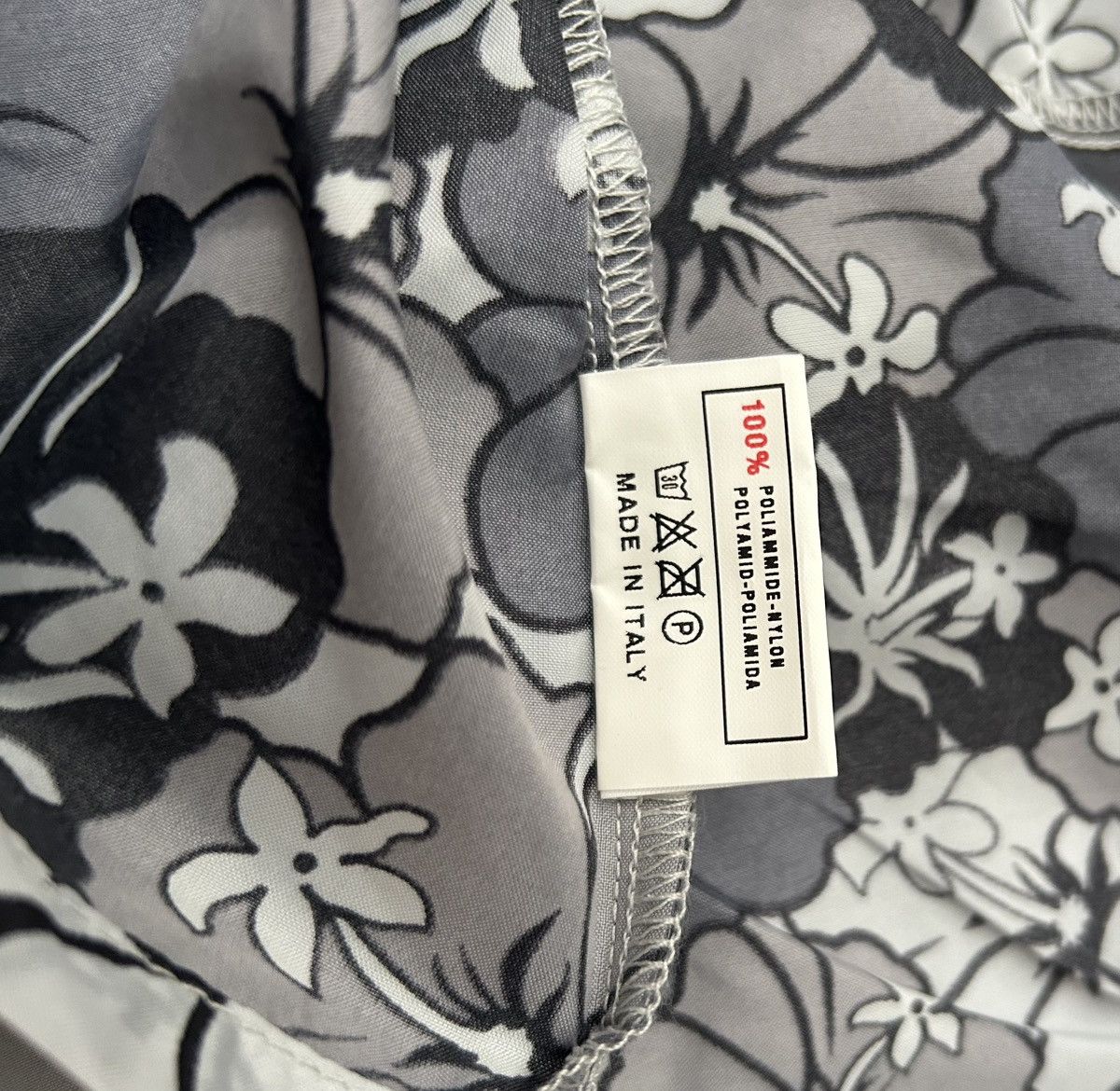 Miss Sixty Y2K Killah Babe Miss Sixty Half Overlay Apron Mini Skirt Size 30" / US 8 / IT 44 - 9 Thumbnail